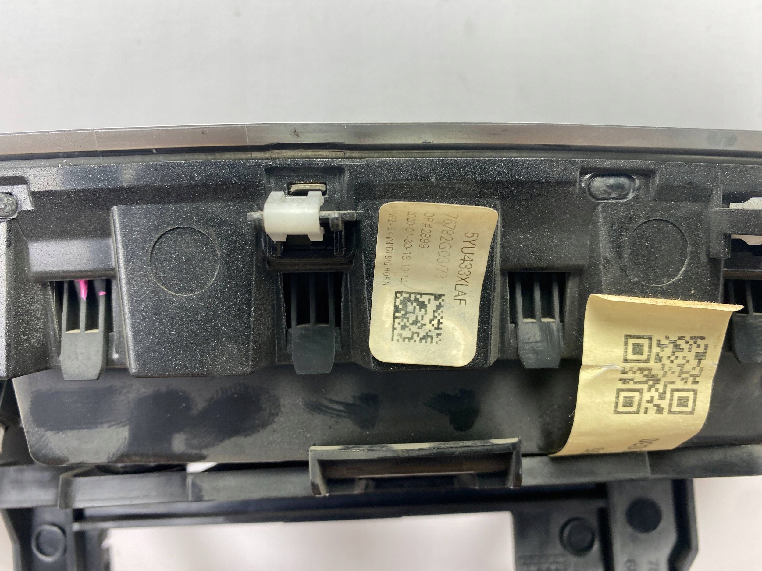 Châssis dekor du tableau de bord radia Navigation Dodge Ram 1500 2019+