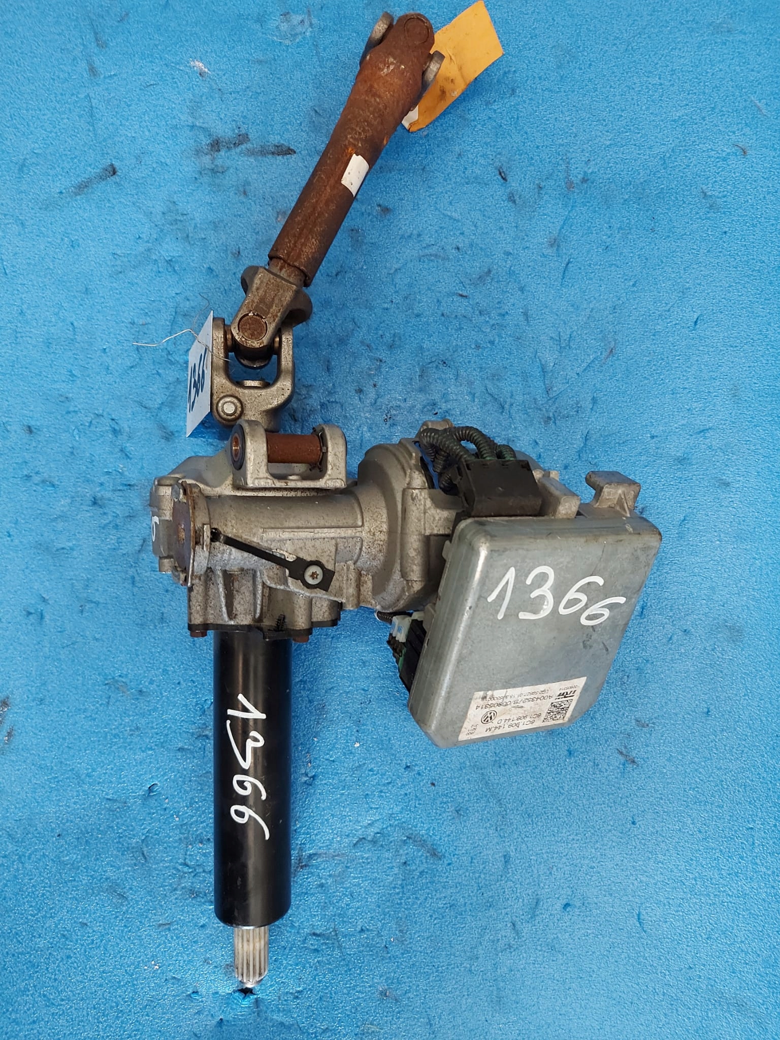 VW POLO Colonne de direction Direction assistée 6C1423510AE