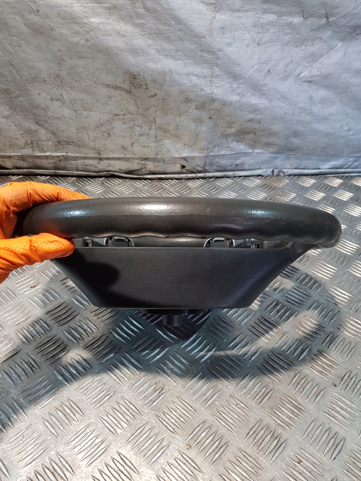 lenkrad DW2115-20112 CHEVROLET AVEO T250 08R