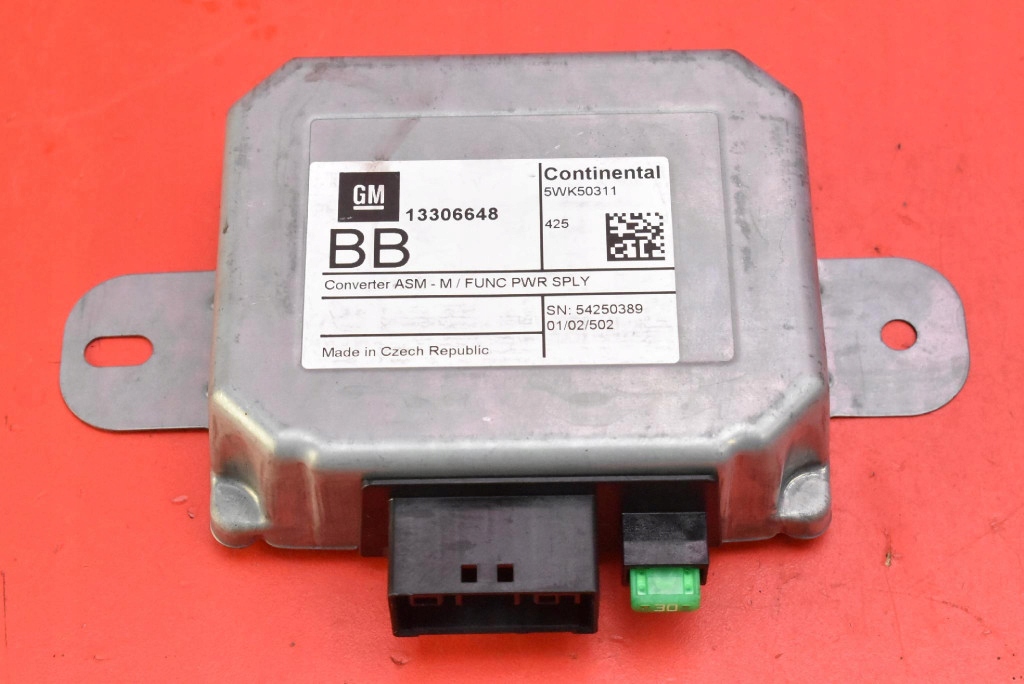 Bedienteil modul der Navigation 13306648 5WK50311 OPEL ASTRA 5 V K 15-20