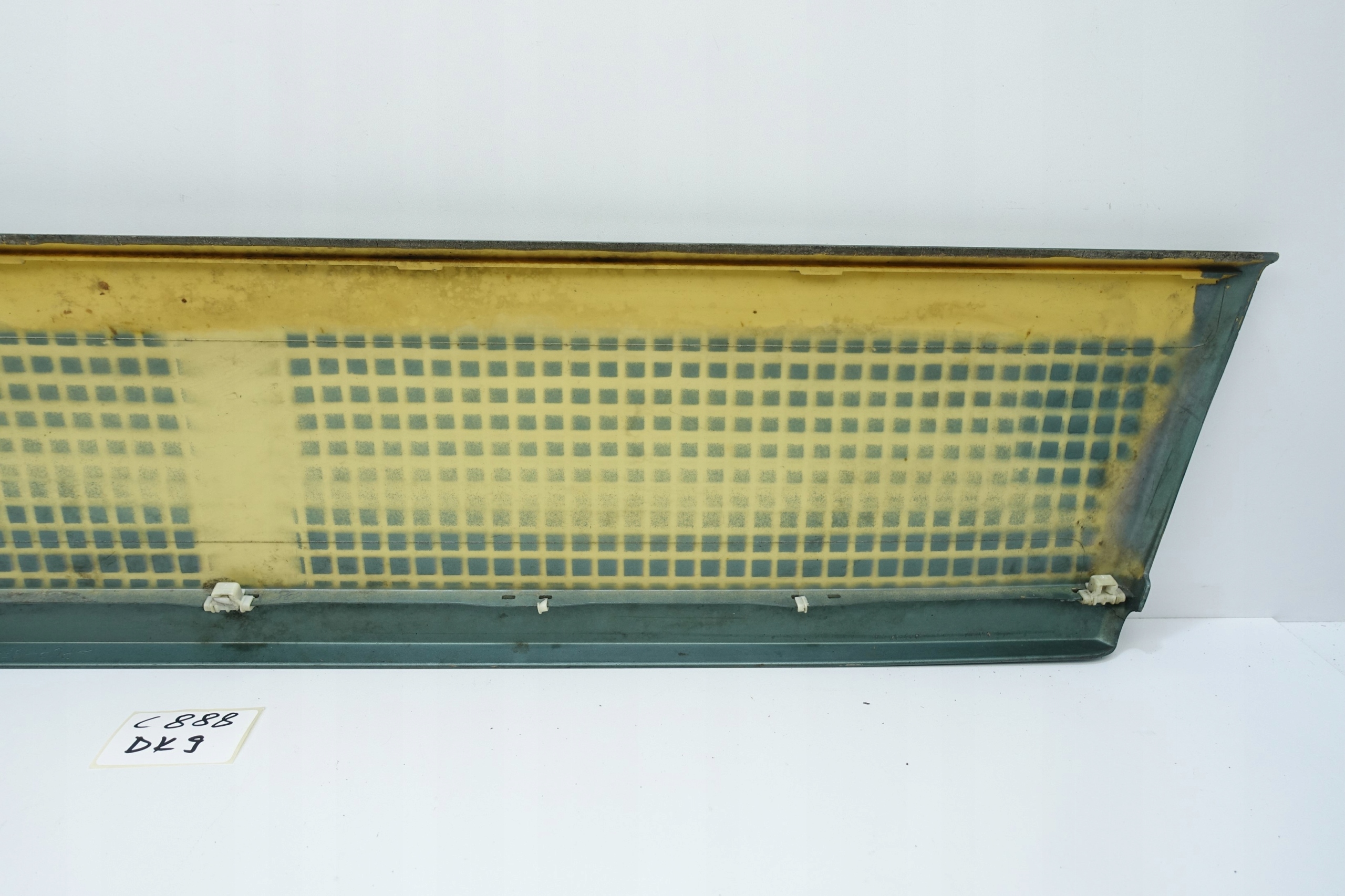 moulding door left front MERCEDES 190 W201