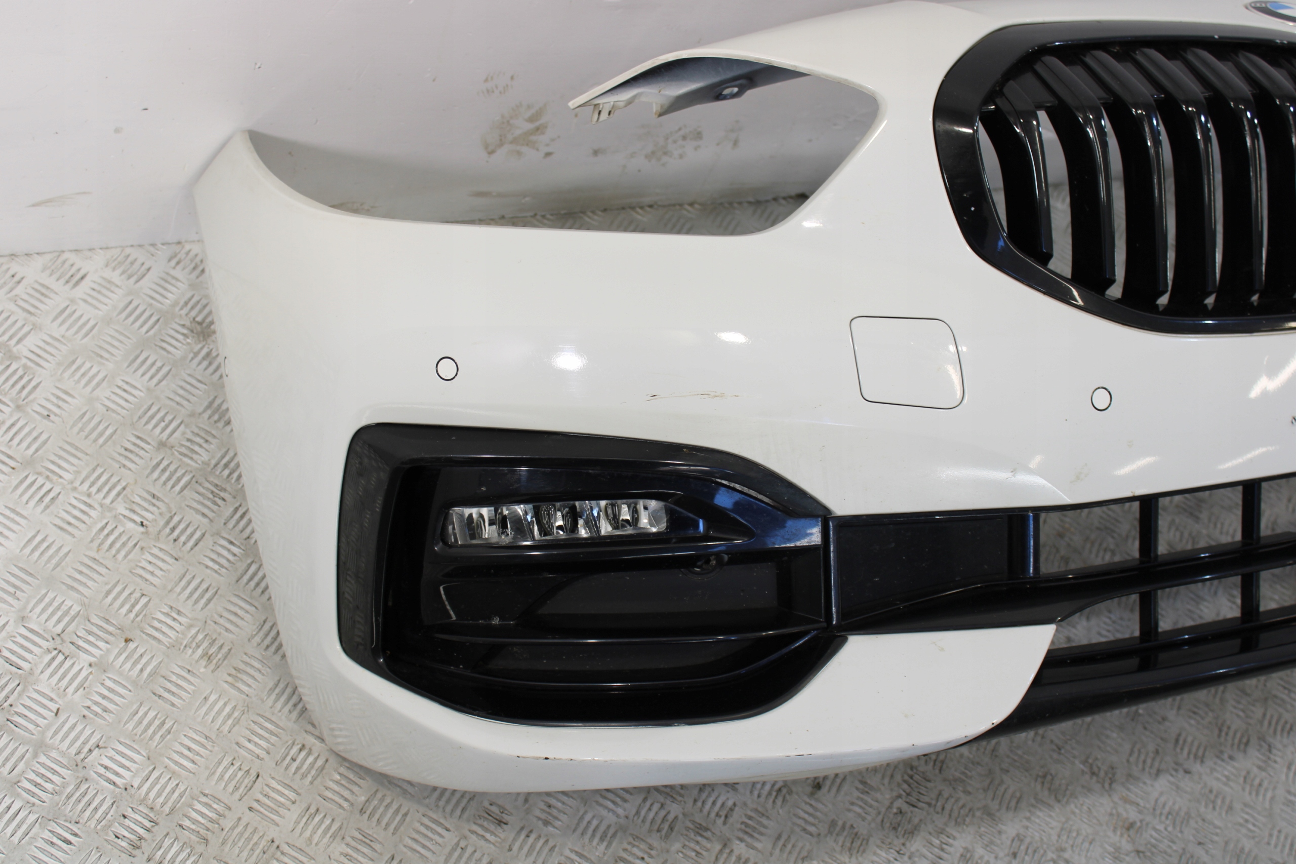 bumper front front complete 6X PDC BMW 1 F40