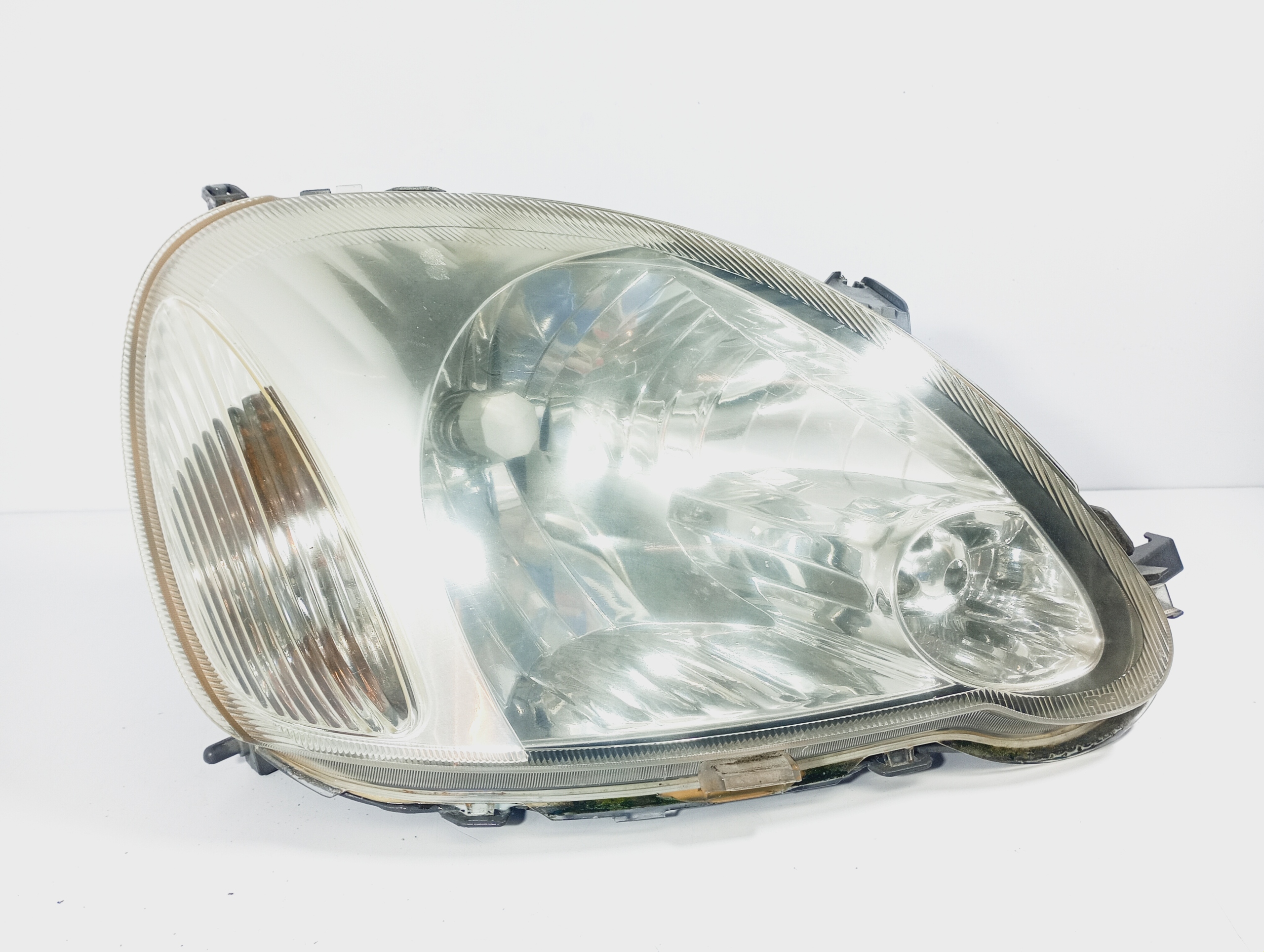 light right front reflektor right front 20A353B Toyota Yaris and 1 99-05