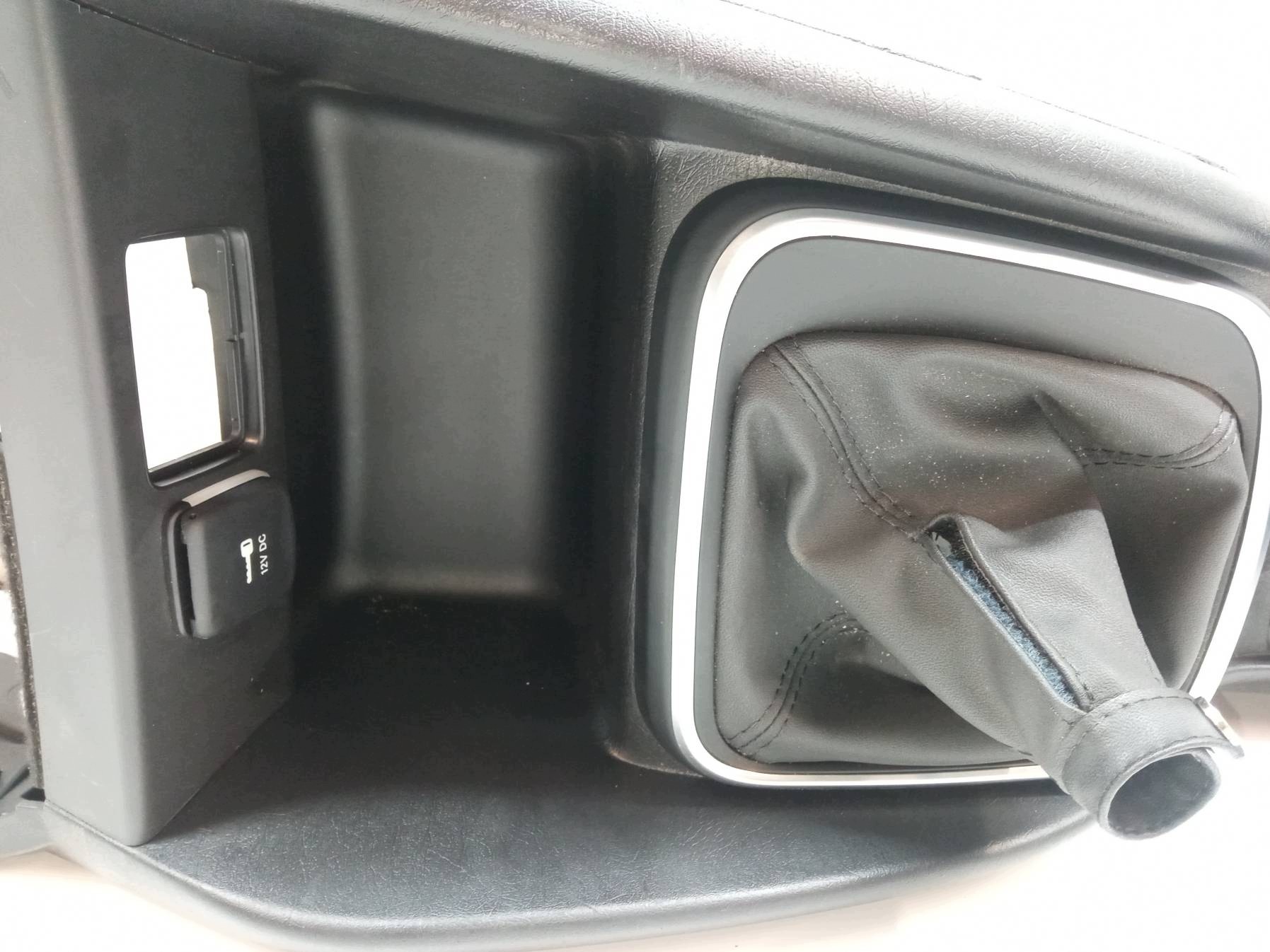 TUNEL central armrest Fiat Tipo II (2016- )