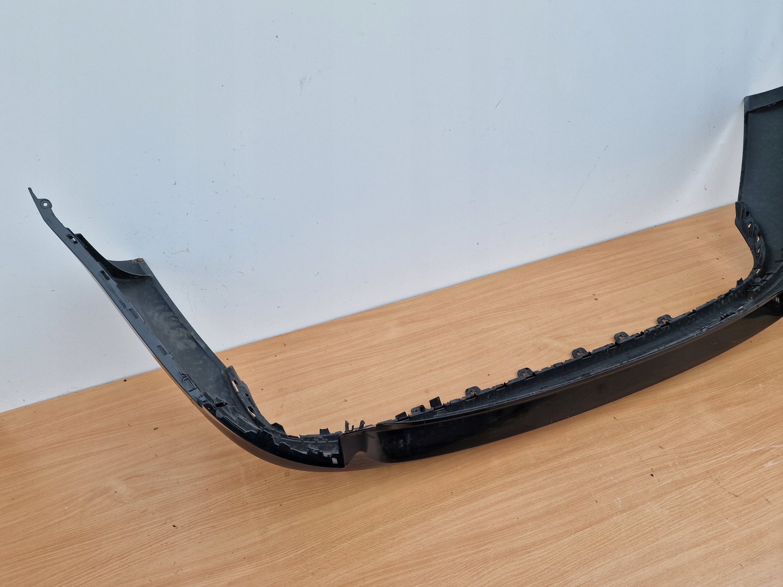 AUDI A4 B9 KOMBI 8W 8W9 bumper rear part below sensors