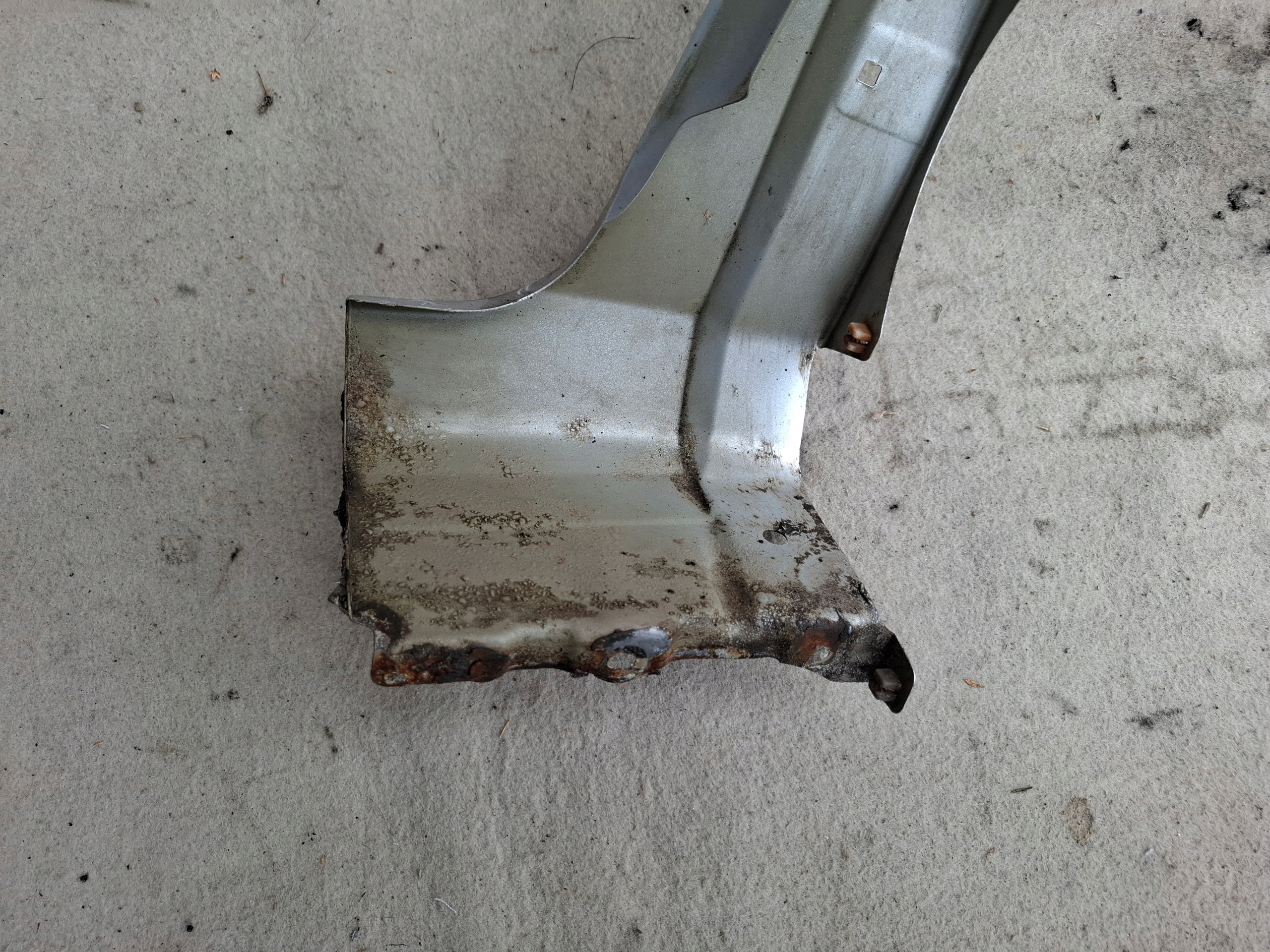 HONDA CIVIC IX fender left front SREBRNY NH700M