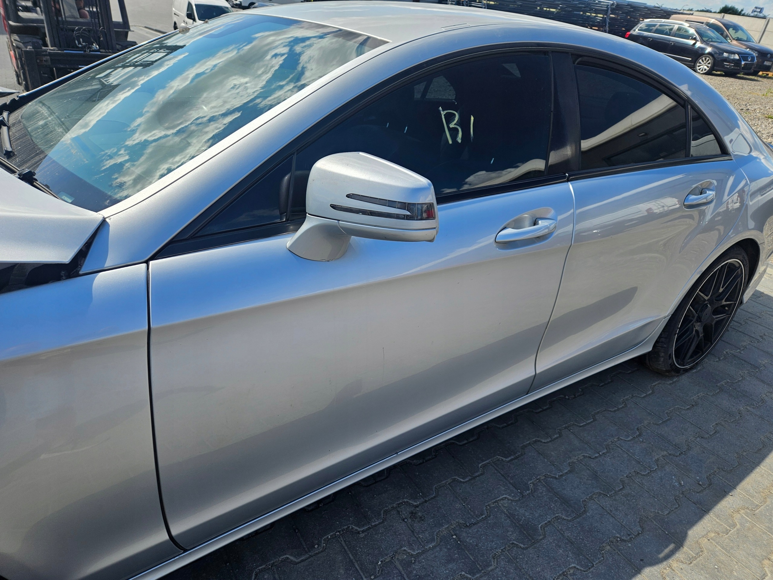 door front left complete MERCEDES CLS II C218 W218 218 colour 775