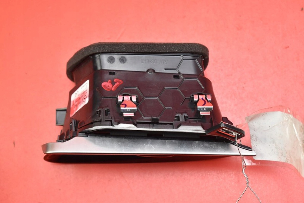 grid air conditioning devices left 39198541 OPEL CORSA F 19