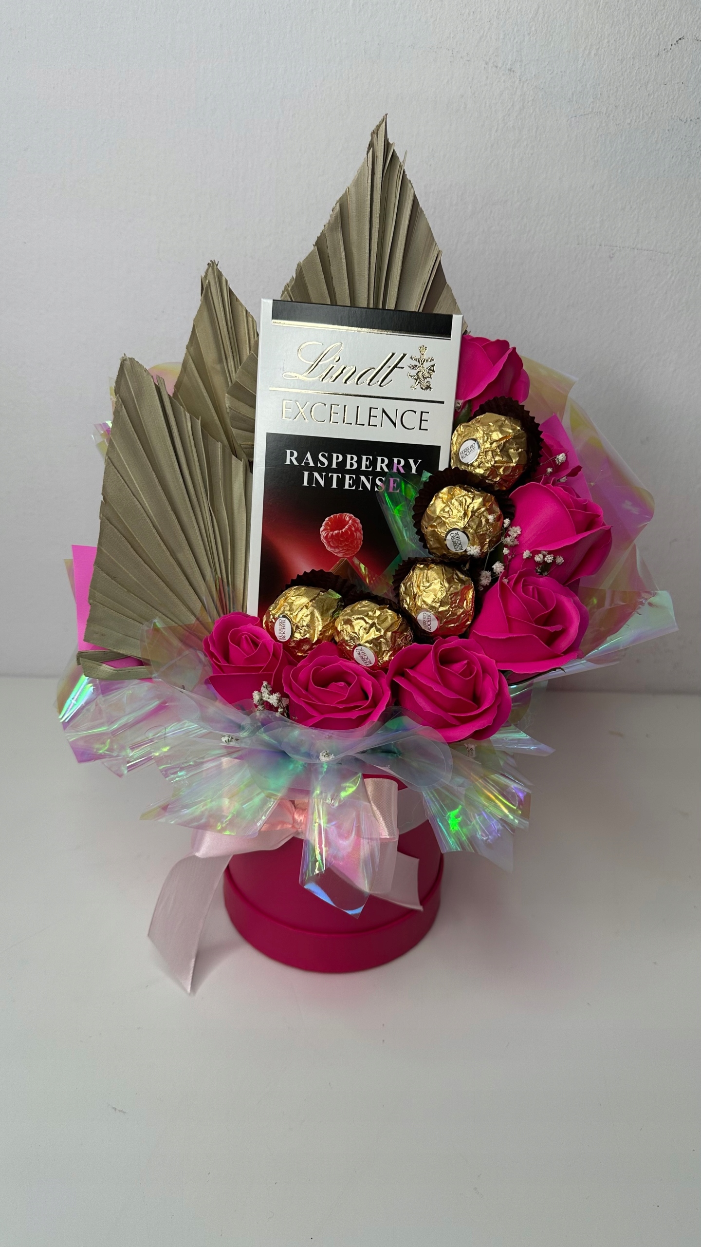 Levně Lindt Raspberry Intense jídelní box