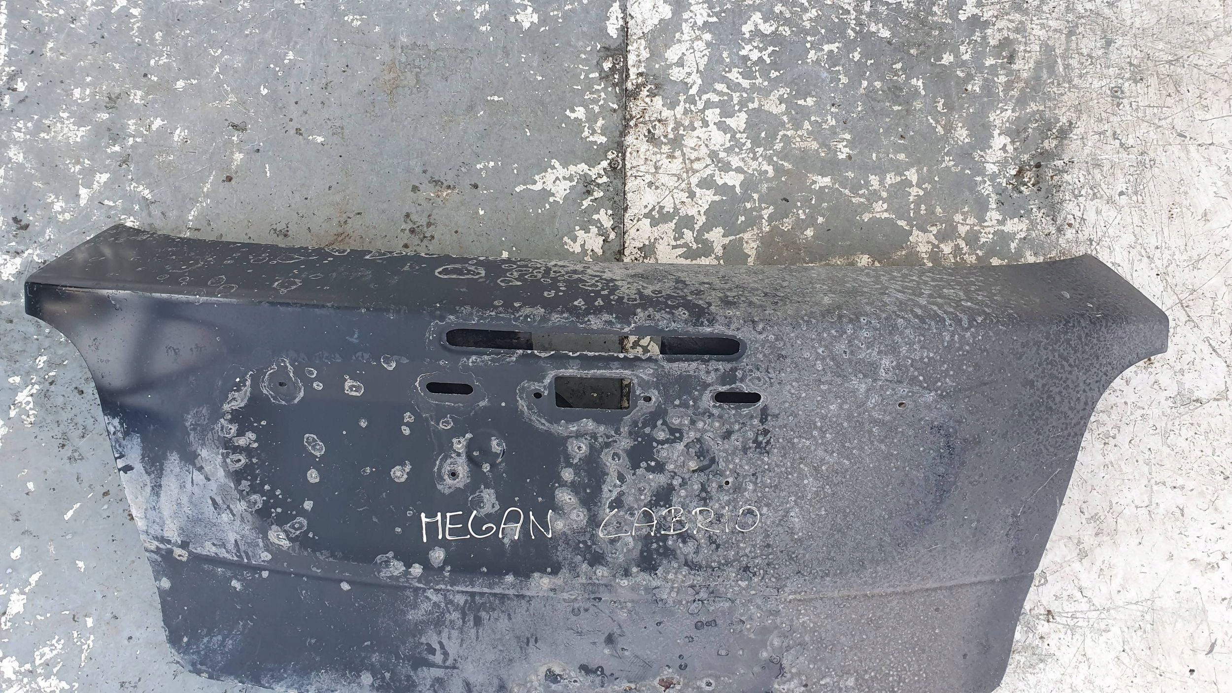 Renault Megane and Cabrio trunk door boot €