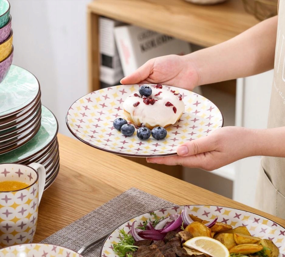 VANCASSO TULIP zastawa obiadowa 4osoby/16szt Liczba osób 4