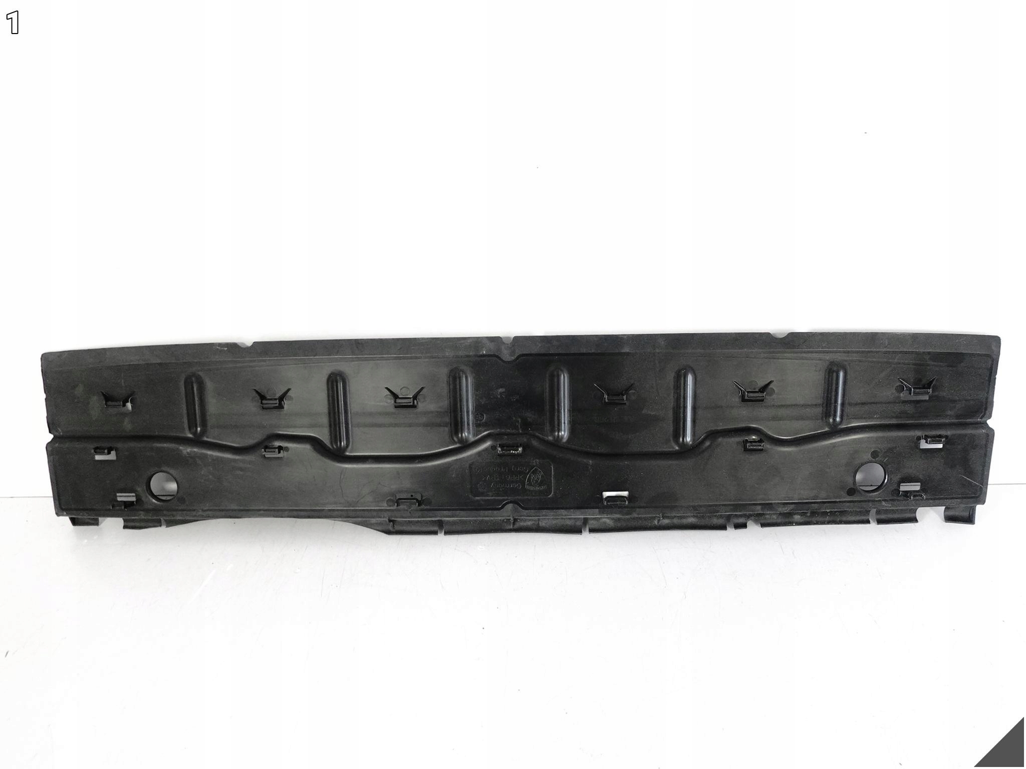 LAMBORGHINI URUS 4ML 18- steering wheel, drain air cover front 4ML121286