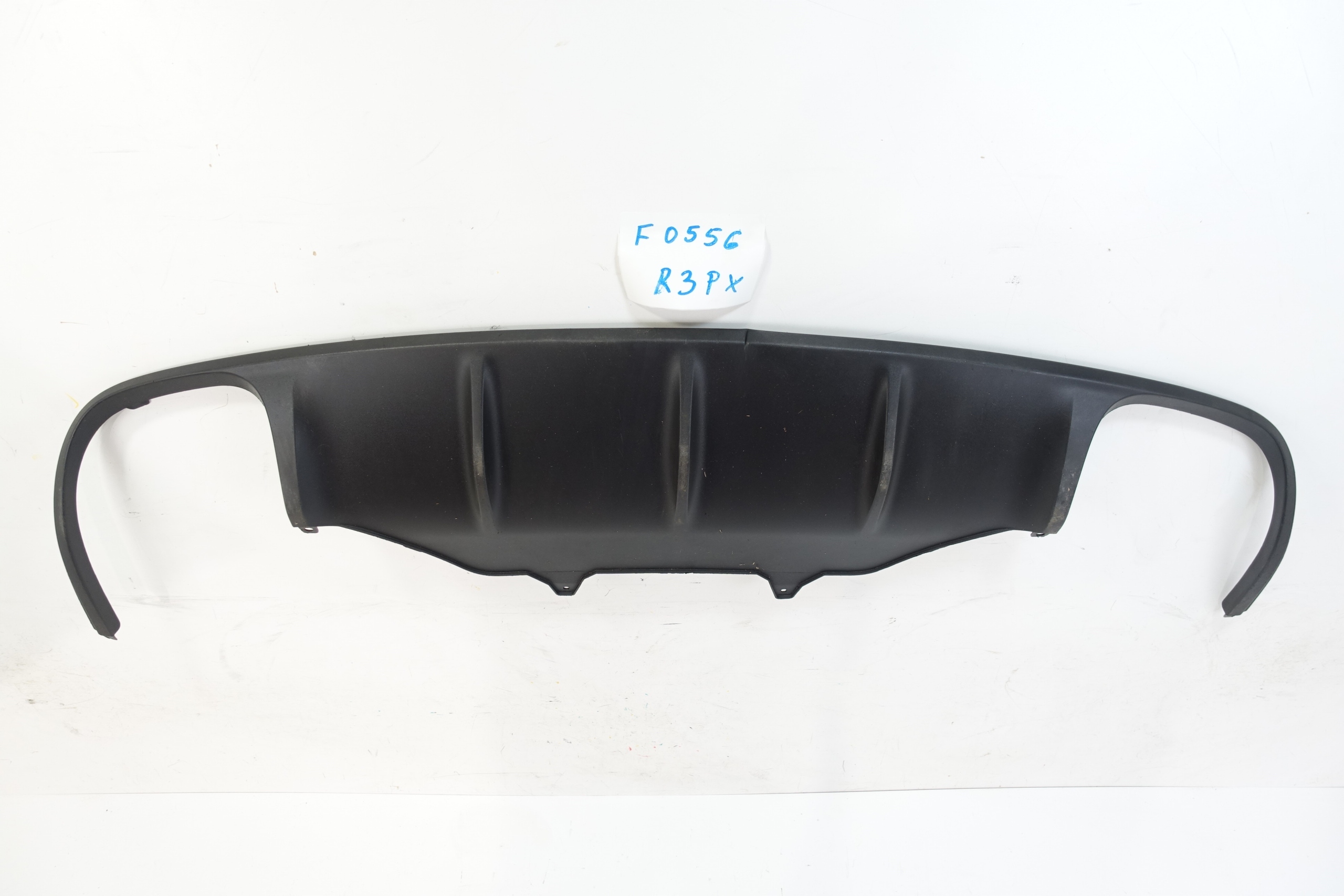 PORSCHE MACAN 95B SPOILER Accessoires Diffuseur Pare choc Arrière 95B807834