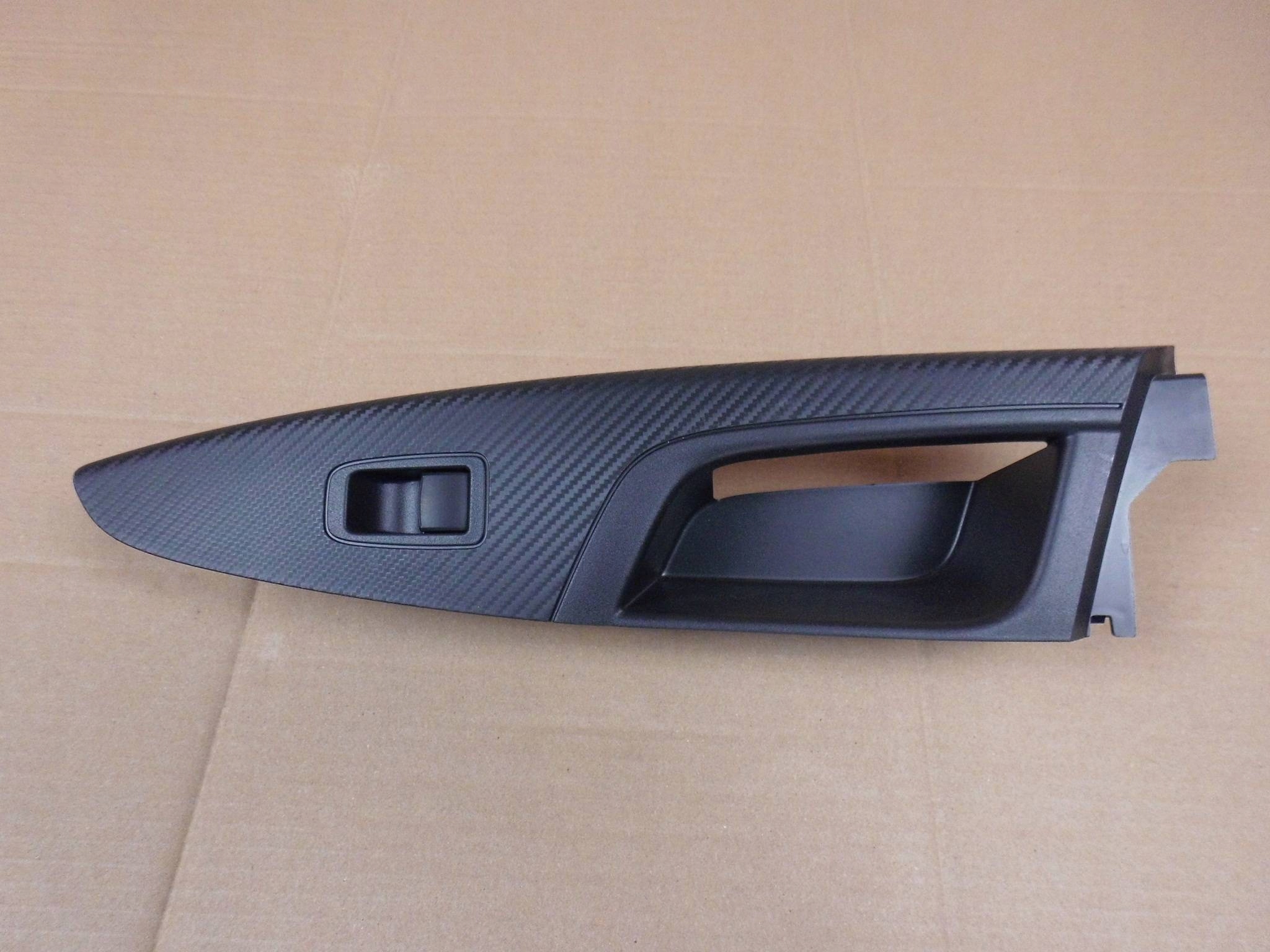 Mitsubishi Eclipse Cross Schalter Fenster heck LE.