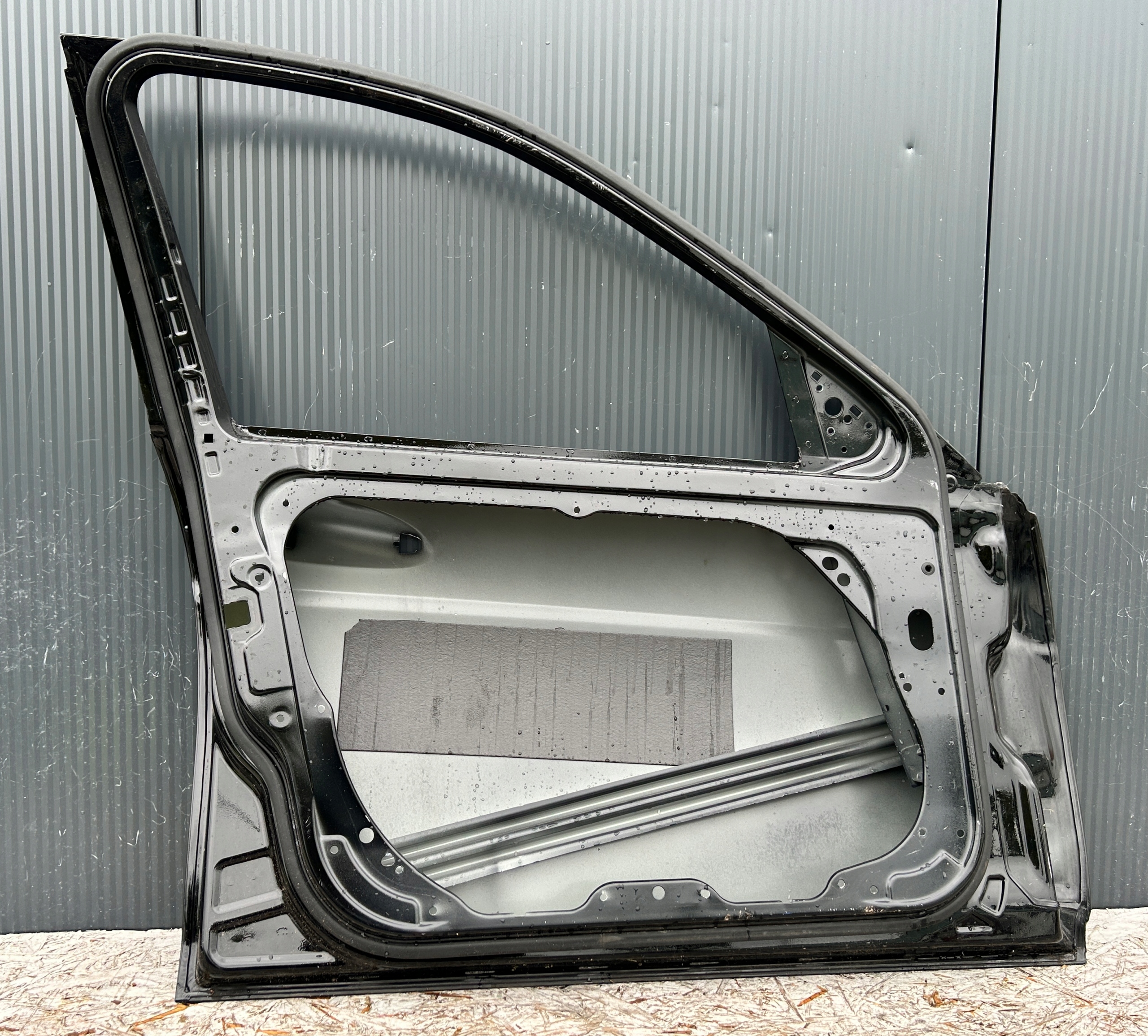 door left front front MERCEDES C-KLASA W204