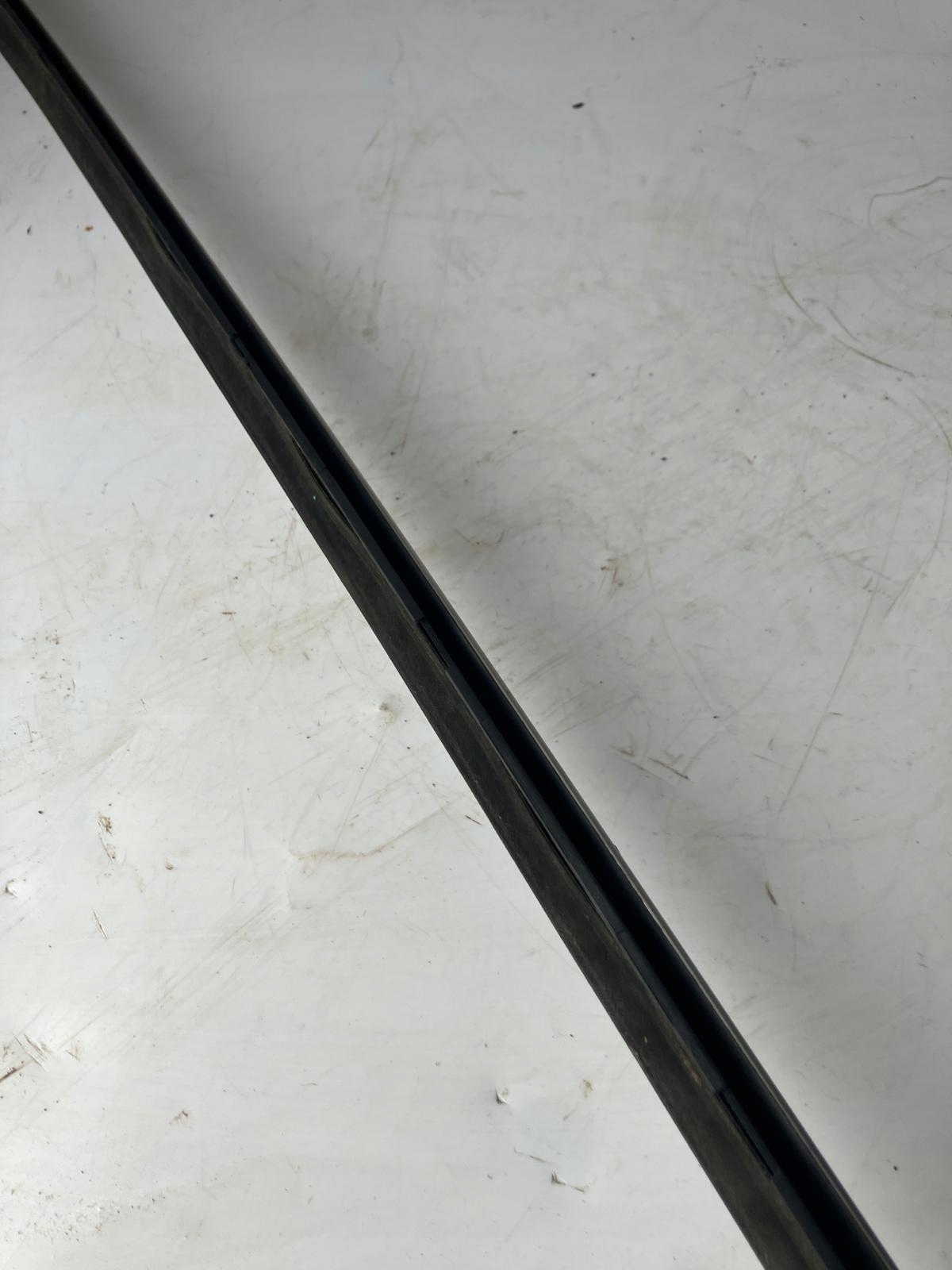 moulding dust door PEUGEOT 308 T9 left front CHROM
