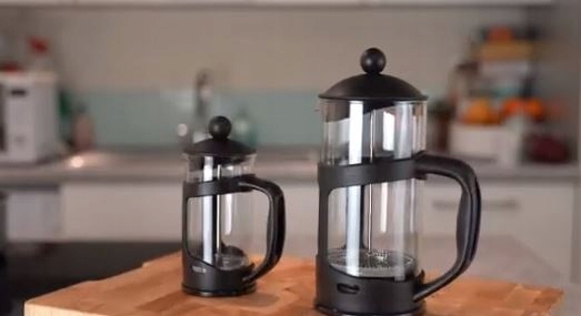 Zaparzacz tłokowy 1000ml do kawy herbaty ziół z sitkiem szkło BOROSILICATE Pojemność 1000 ml