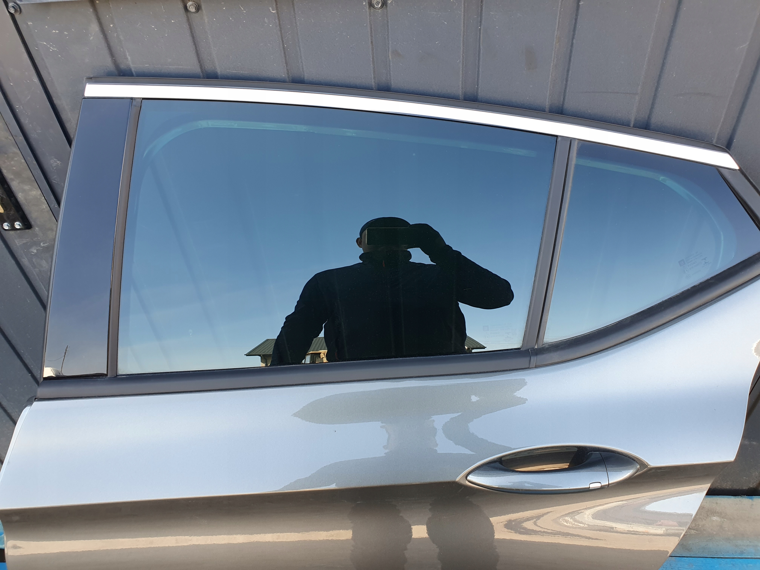 SZYBA DRZWI USZCZELKA CHROM LEWY TYL ASTRA K HB