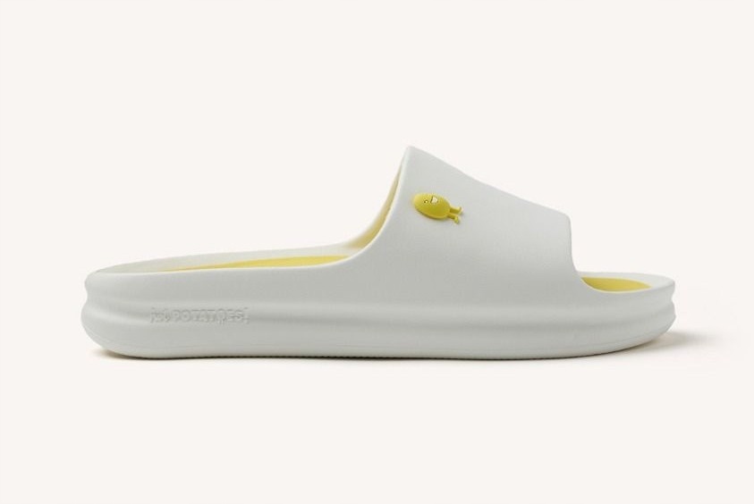 Dámské nazouváky s vyměnitelnou vložkou Hot Potatoes 75545, bílé, velikost vel.