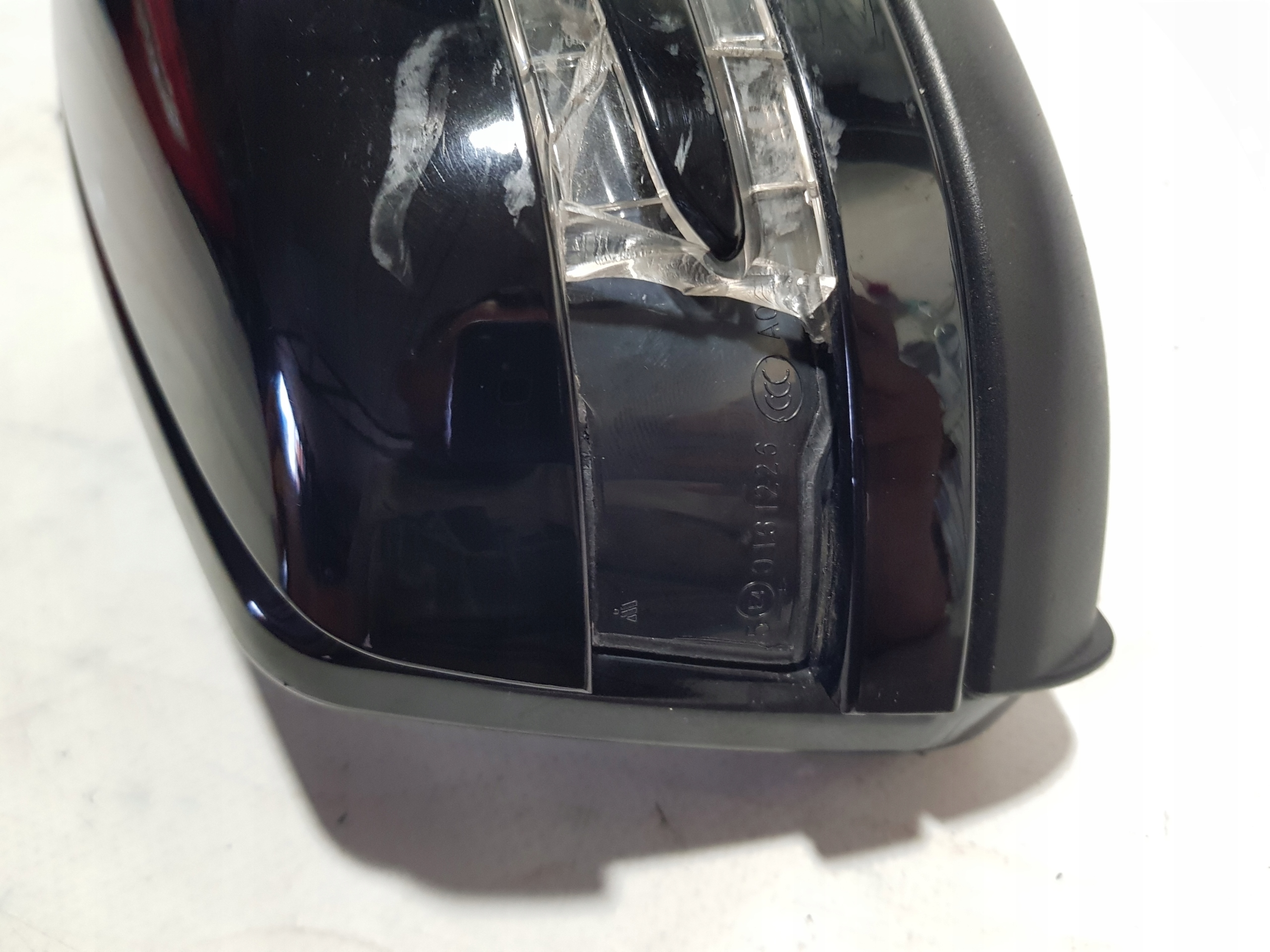 MERCEDES W204 COUPE mirror right C040 040 11 PIN