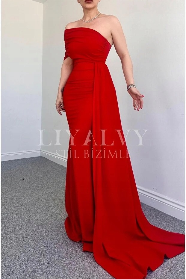 Elegantní Šaty Maxi Červené S Volánky, Odhalená Ramena XL 5IA