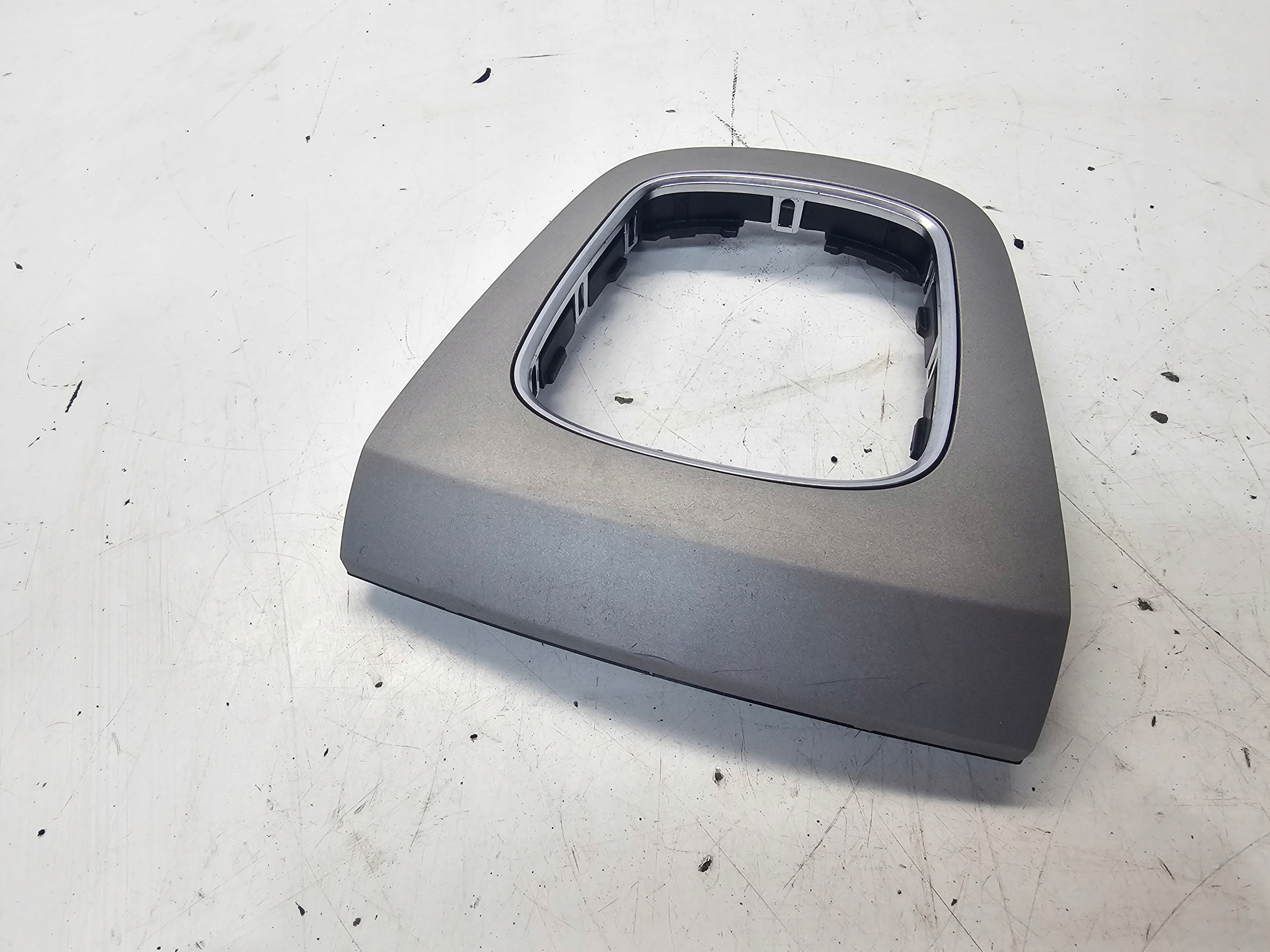 RÁM změny převodů AUDI Q3 8U 8U0864261P