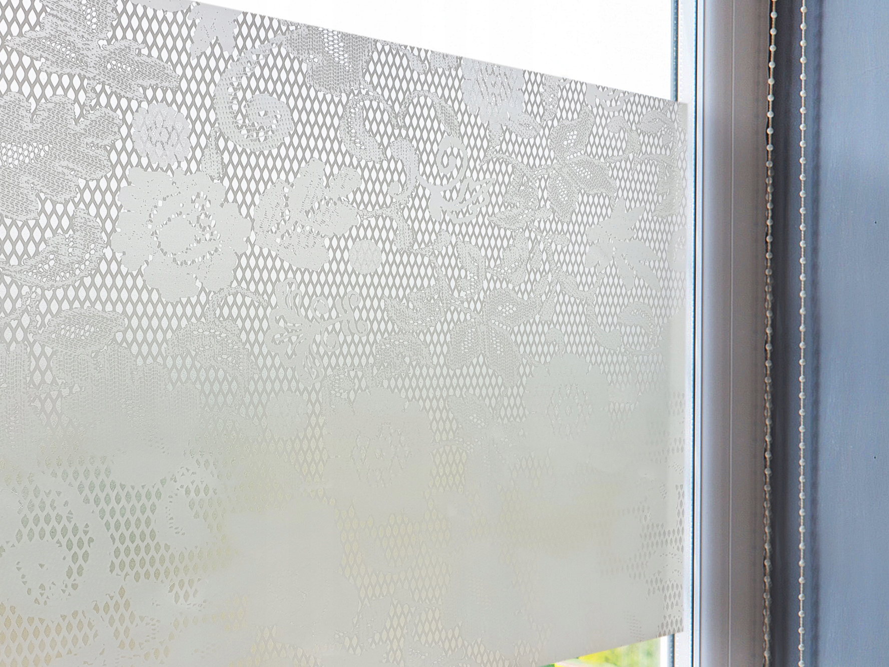 Samoprzylepna Folia Naklejka Na Okna FIRANKA BIAŁA Marka DecoMeister