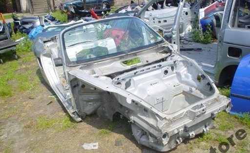 PORSCHE BOXSTER ЧЕТВЕРТЬ ПЕРЕДНЯЯ ПРАВА С ВАННА