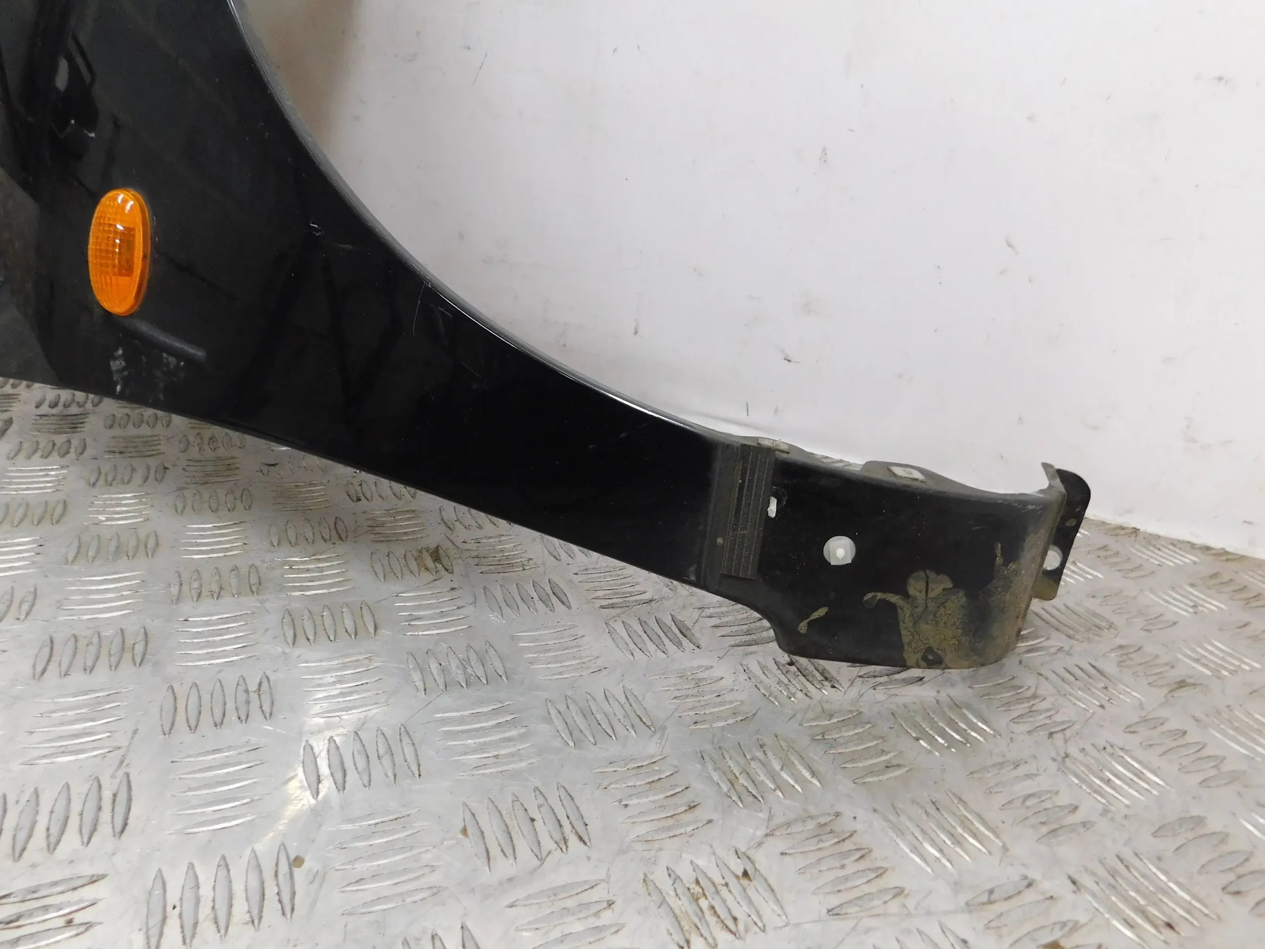 fender front front right CHEVROLET SPARK 09