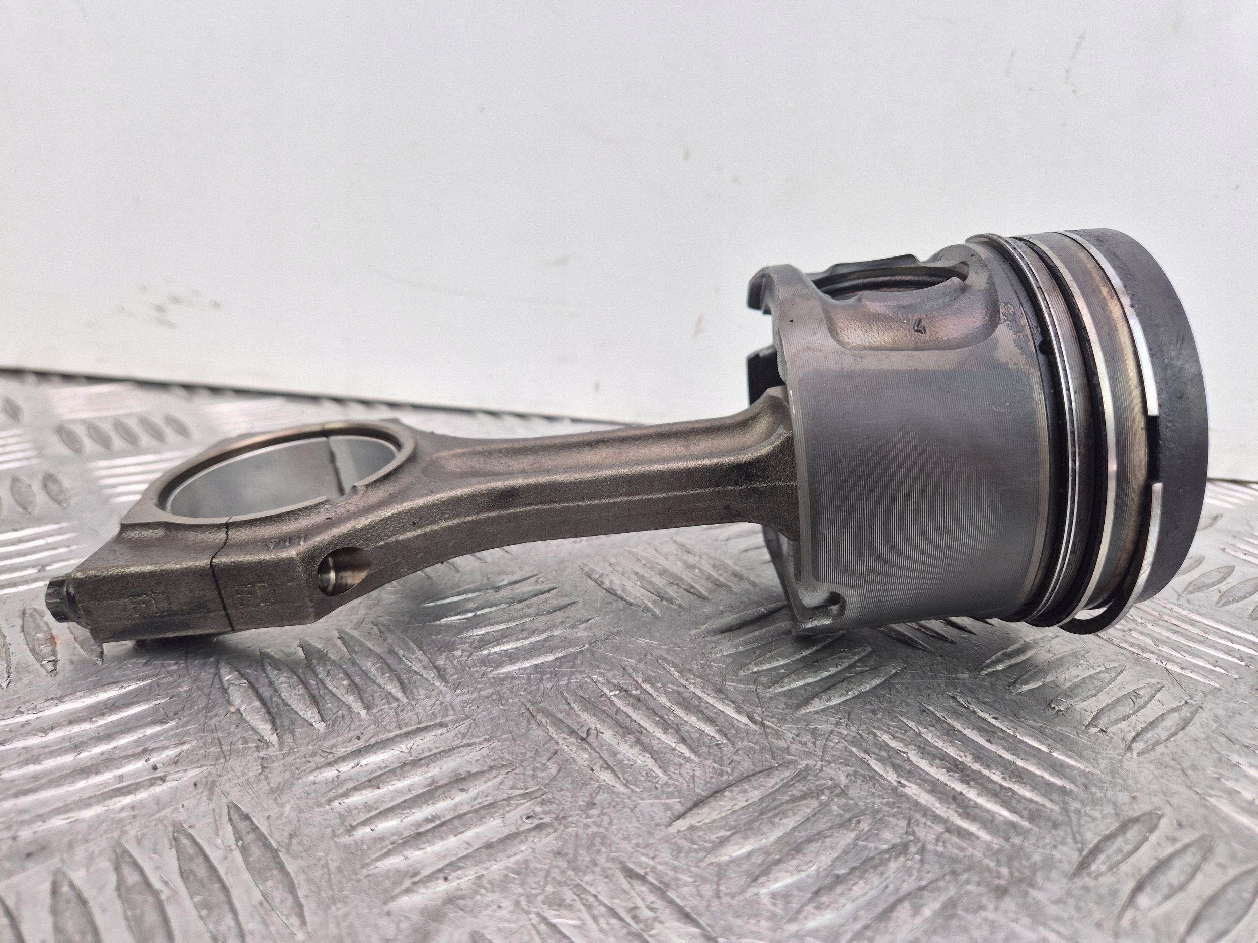 dugattyú hajtókar BMW 3 E90 E91 320d 0840BB N47D20A
