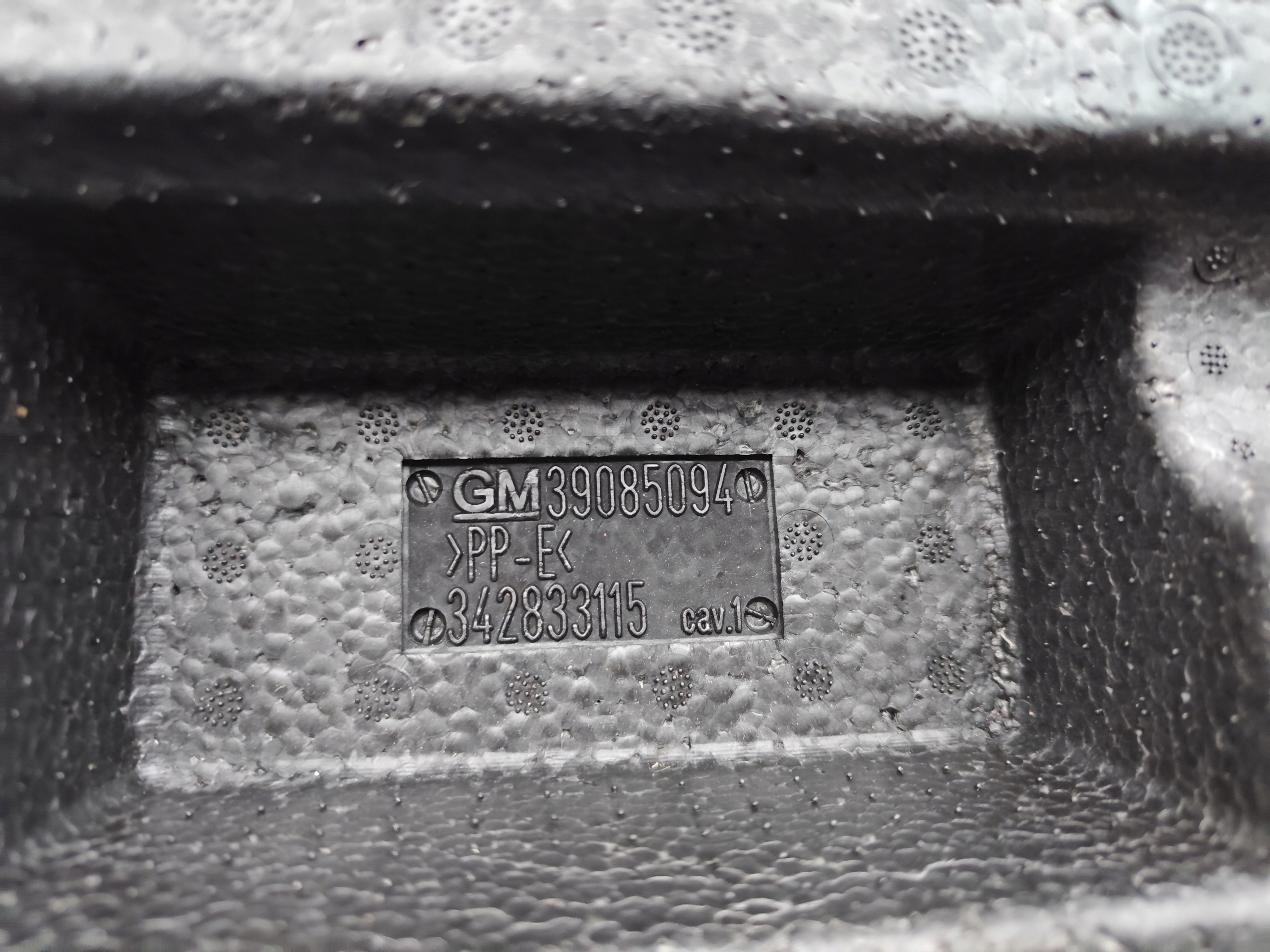 OPEL INSIGNIA B 2019 KOMBI polystirene filling boot right
