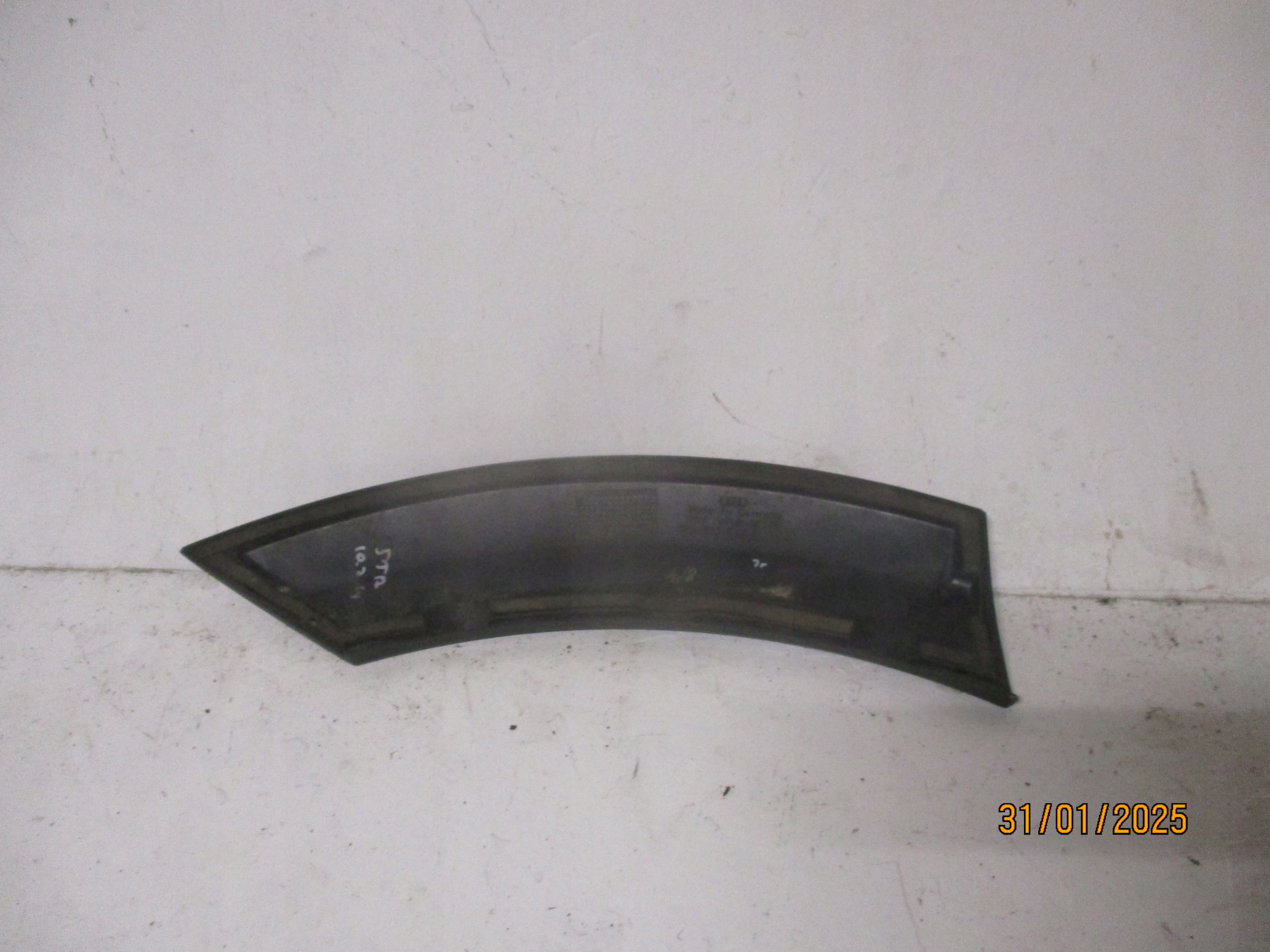 modanatura parafango sinistra AUDI Q5 8R0 8R0853817A