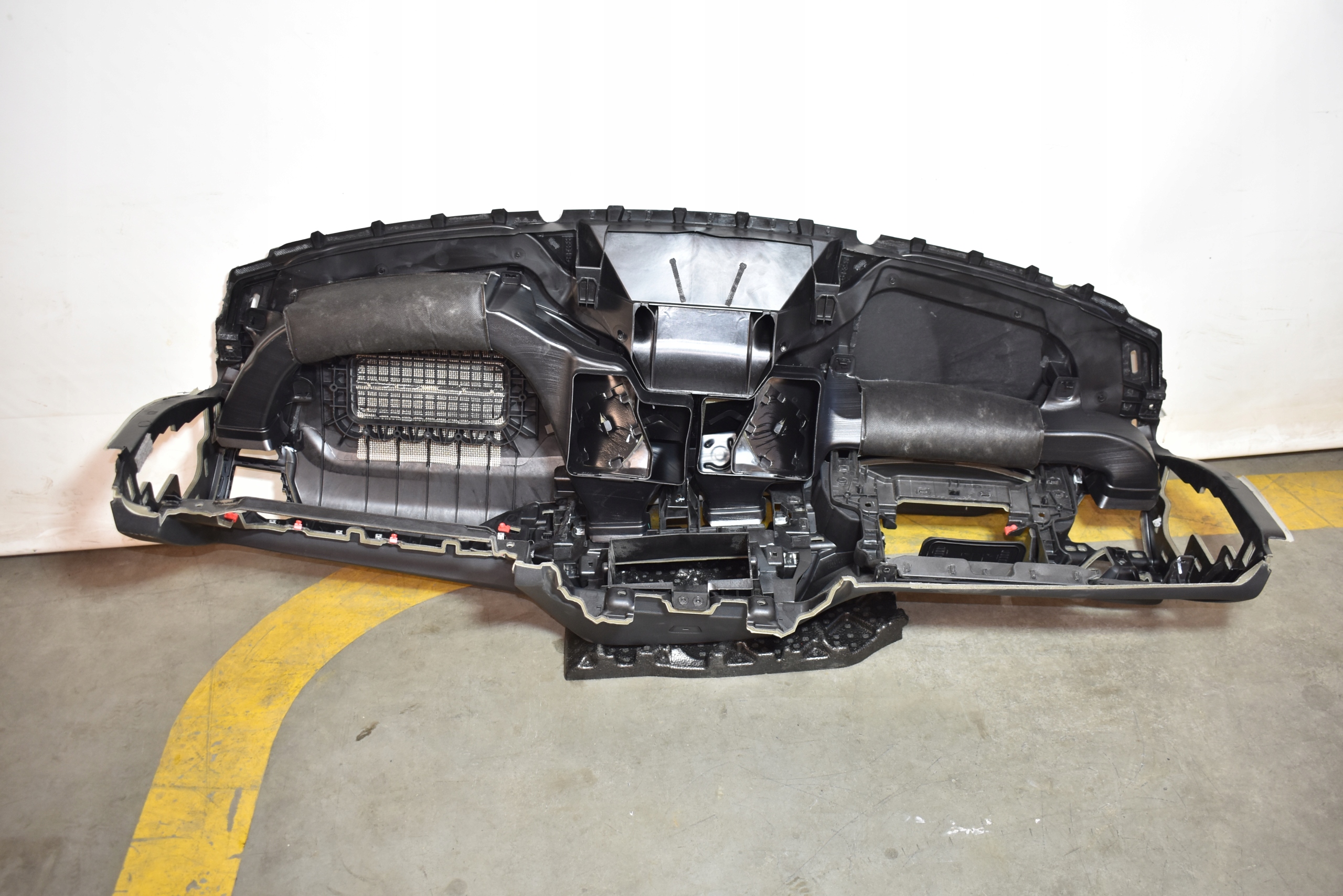 IDEALNA console BMW G01 G02 1