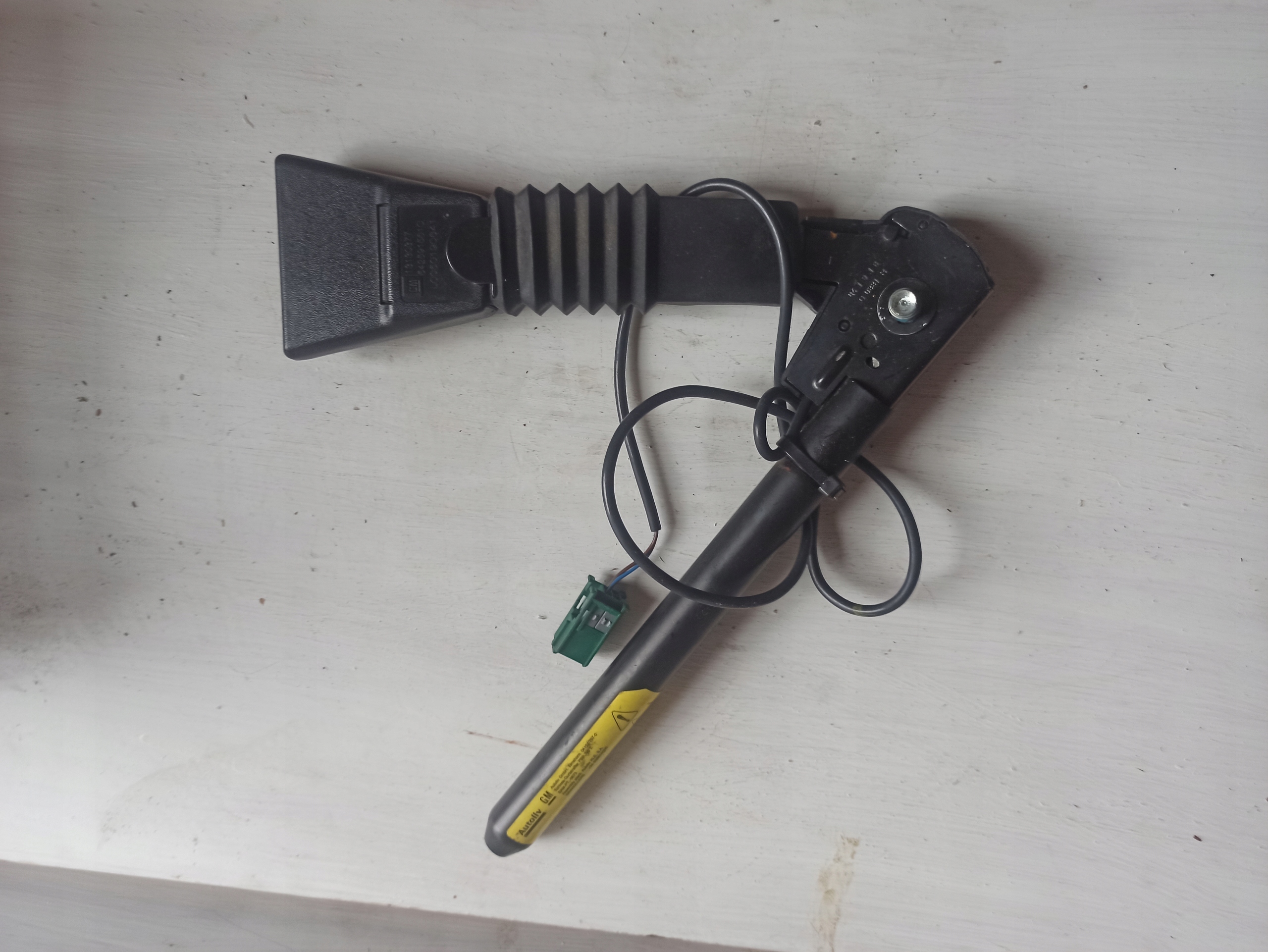 adjuster supports MERIVA A left 13130377 OPEL