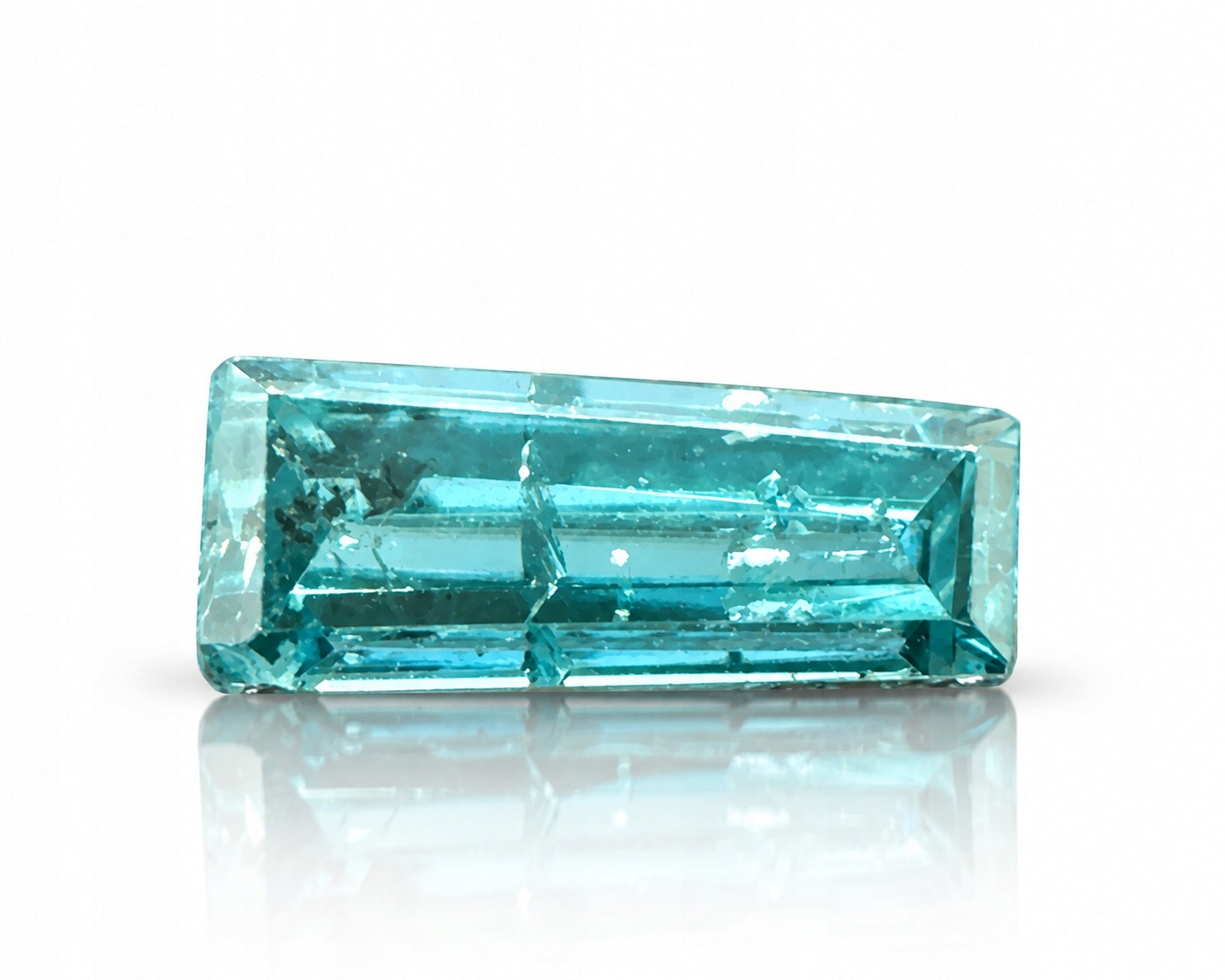 Přírodní diamant 0.04 ct modrá bageta certifikát Wbd