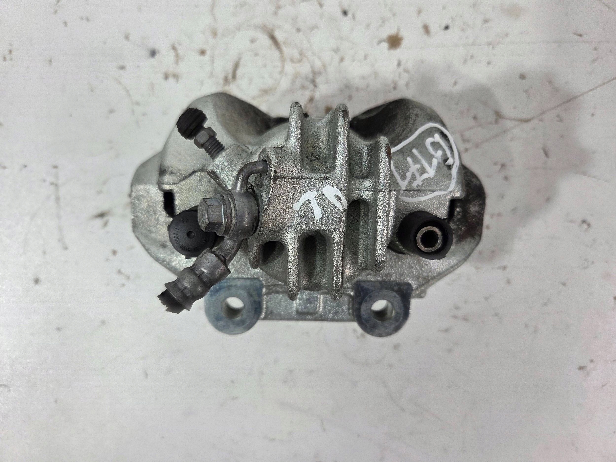 Peugeot 2008 II caliper brake front left 703 (B171)