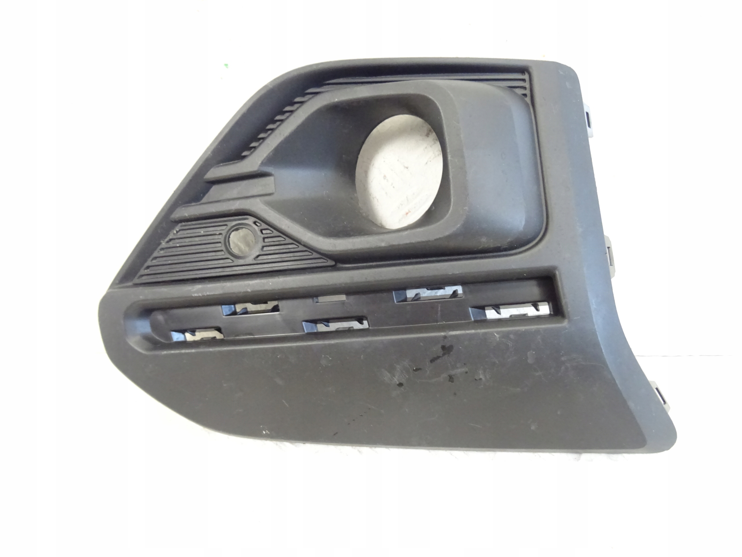 grid of a bumper front front right DACIA SANDERO III STEPWAY EAB-R261A20