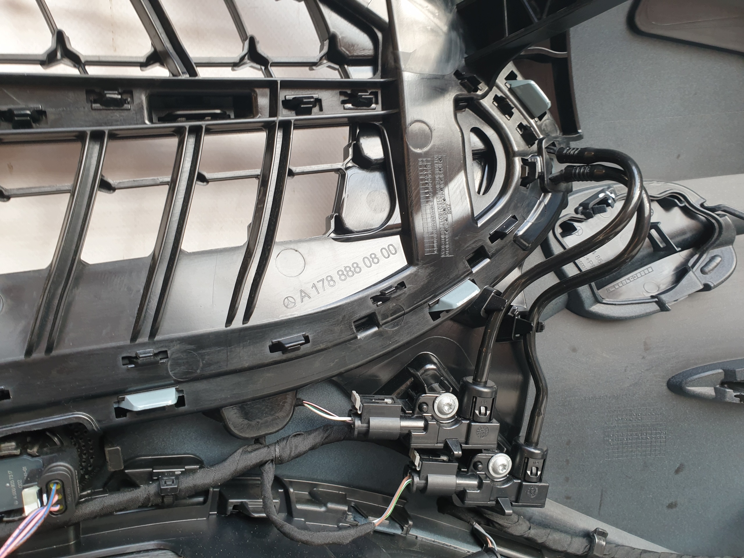 MERCEDES CLA W174 AMG 24- bumper front front PDC A1748855503