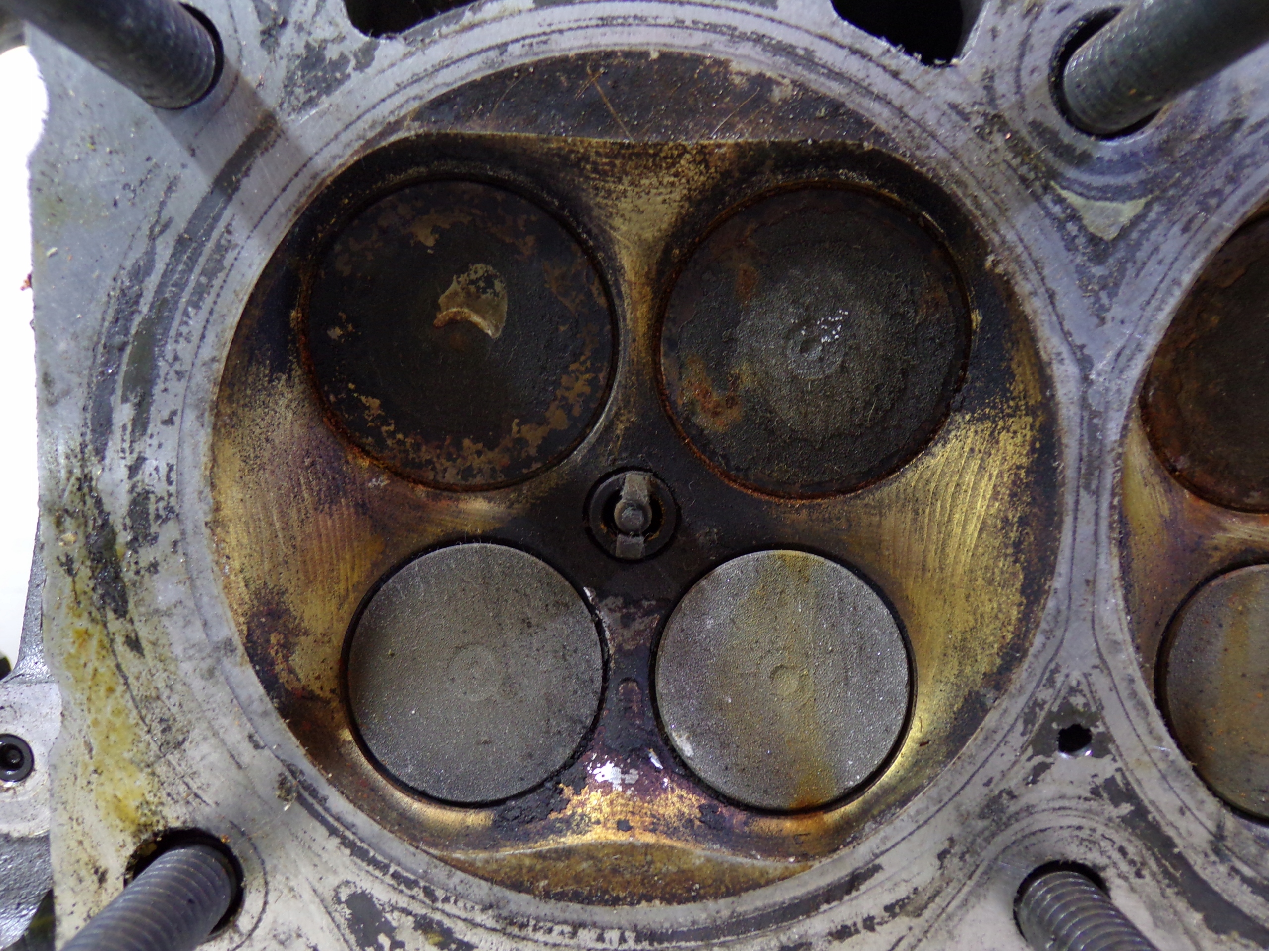 head. of the engine BMW E90 E92 E93 783814004 (K2)