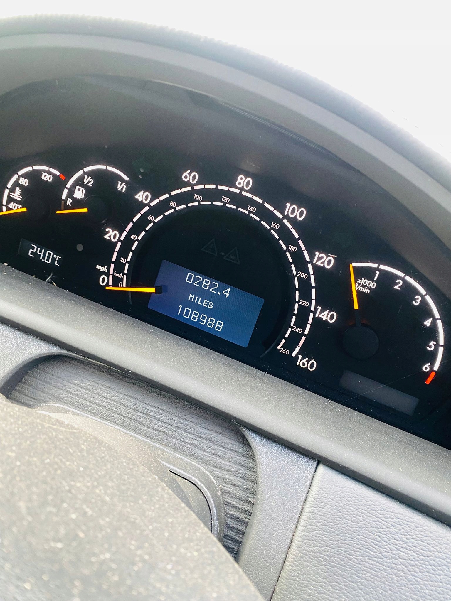 спидометр часы MERCEDES W215