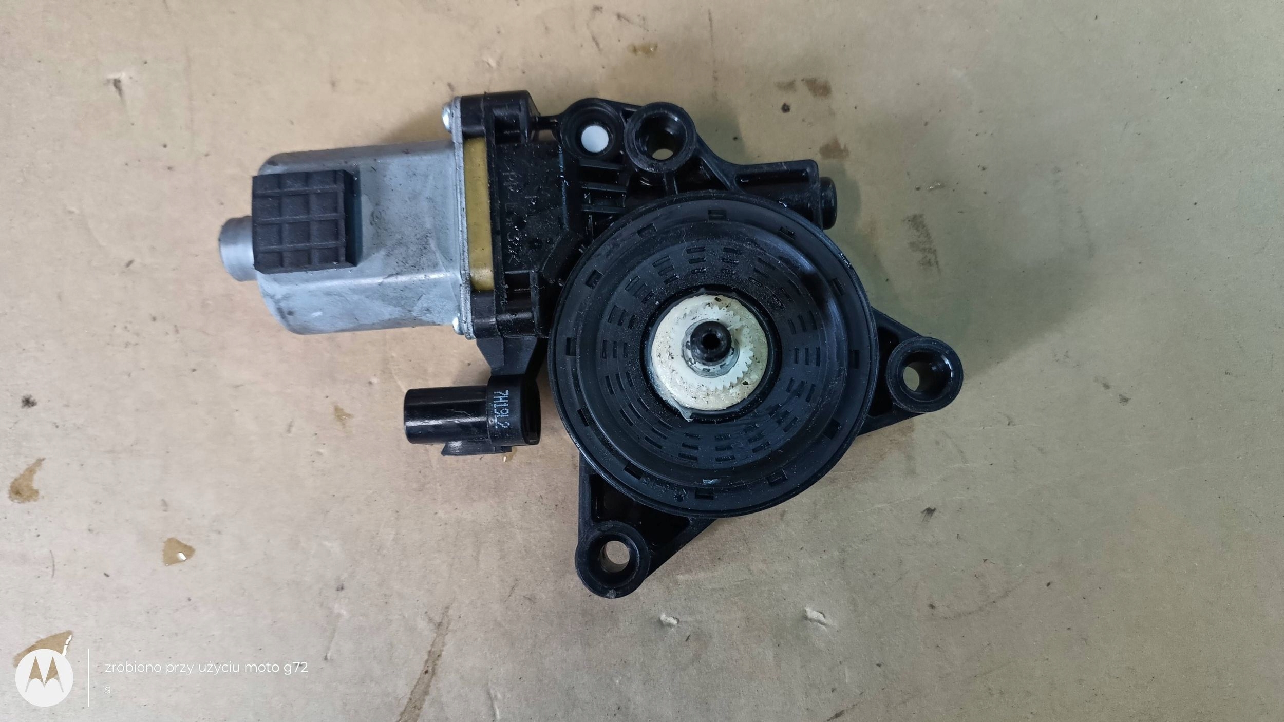 mini motor lifting windows P.T HYUNDAI TUCSON III 83460-D7000 2015R