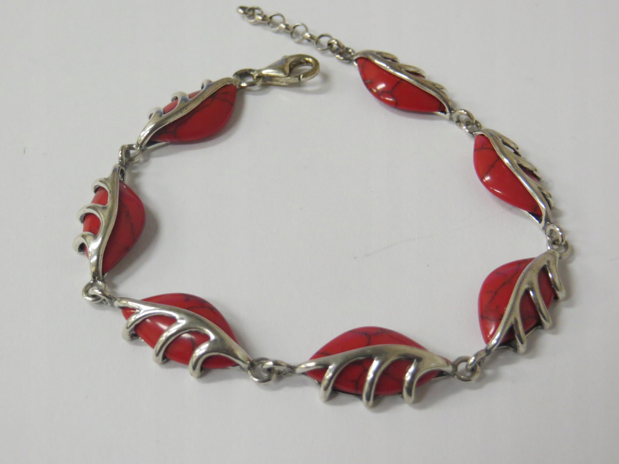 Náramek s Kamenem Korál Stříbro 925