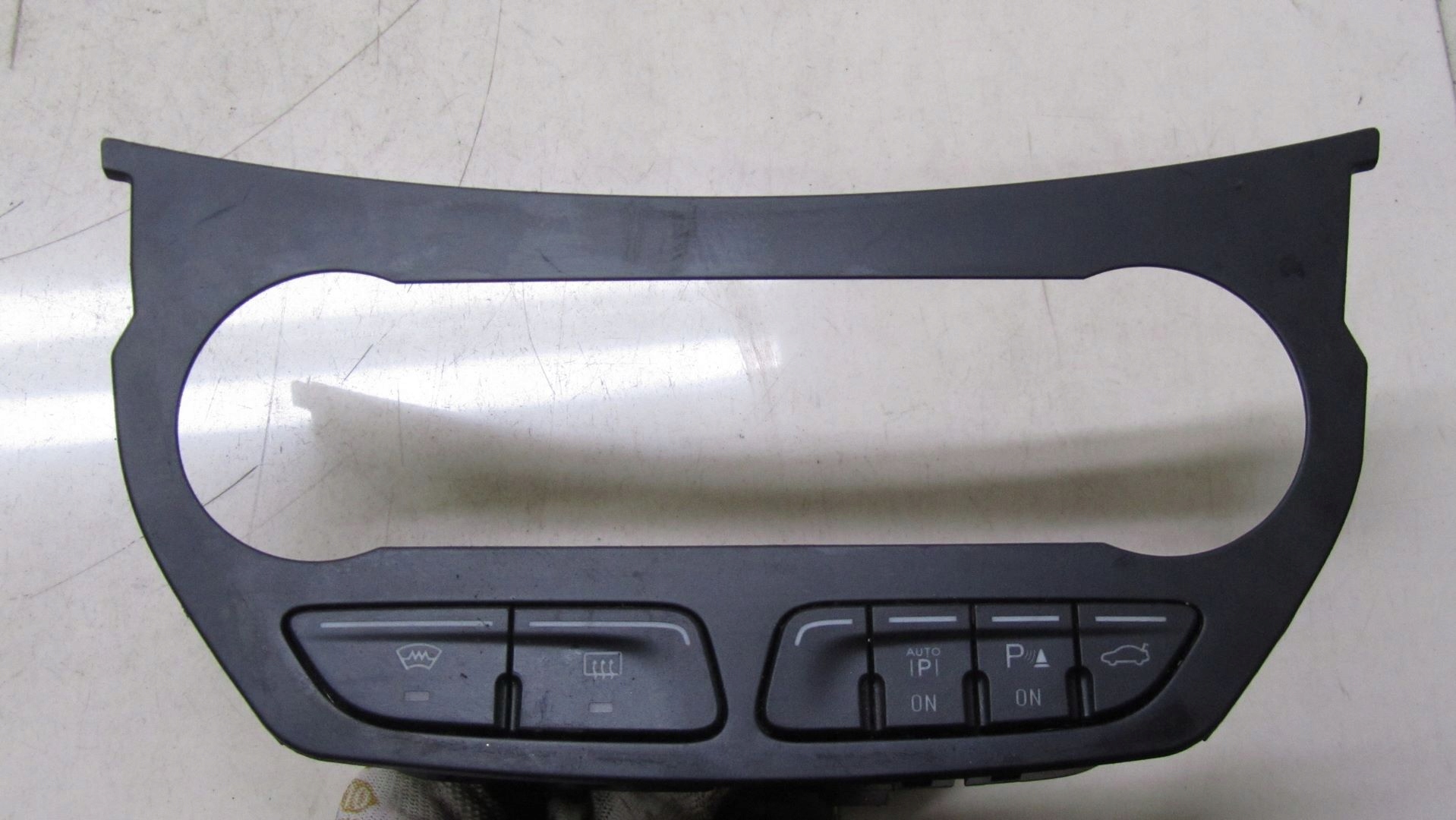 GRAND C-MAX MK2 PRZEŁĄCZNIK OTWIERANIA KLAPY SZYB