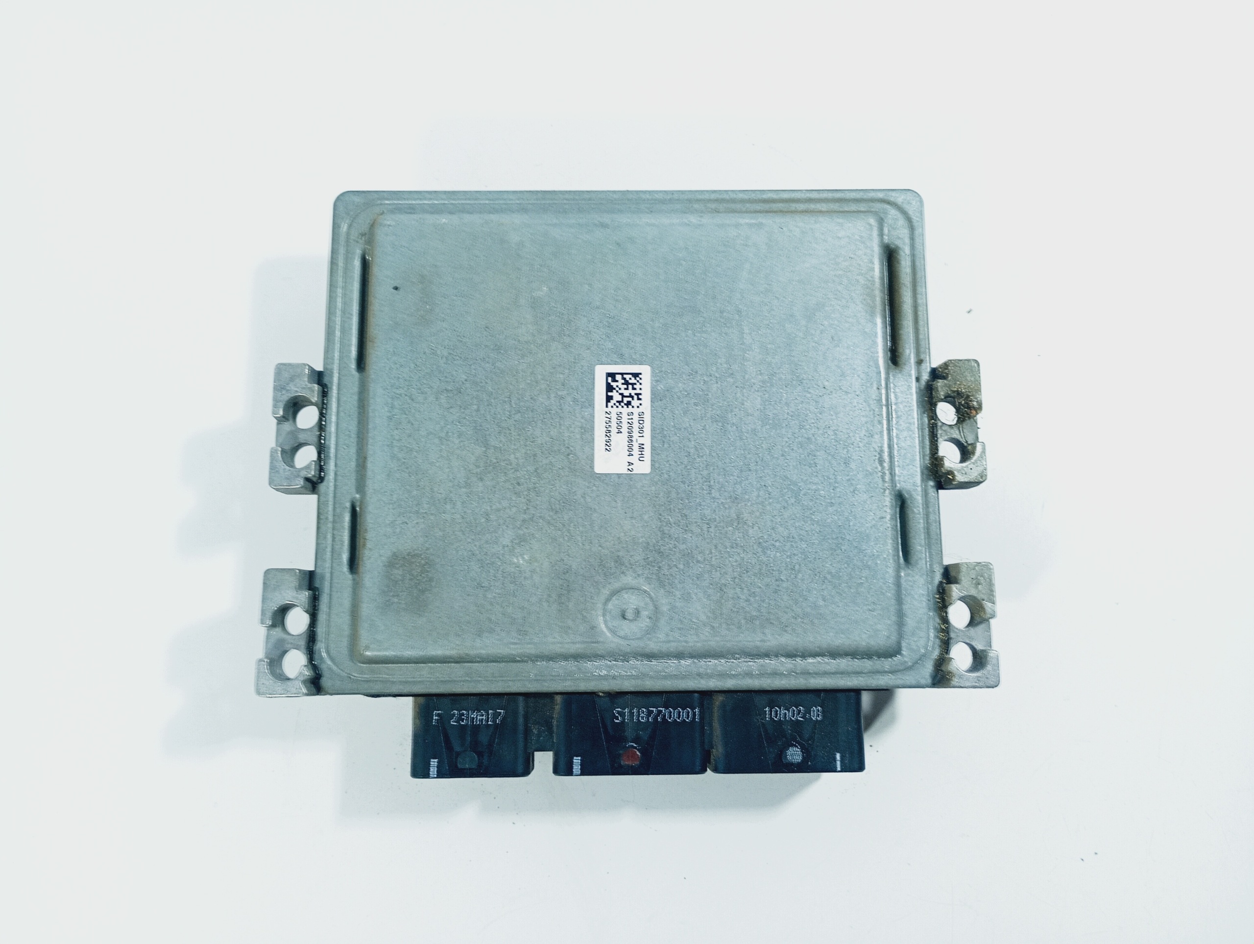 computer control unit of the engine OE 8200766462 Renault Scenic 2 II 05-08