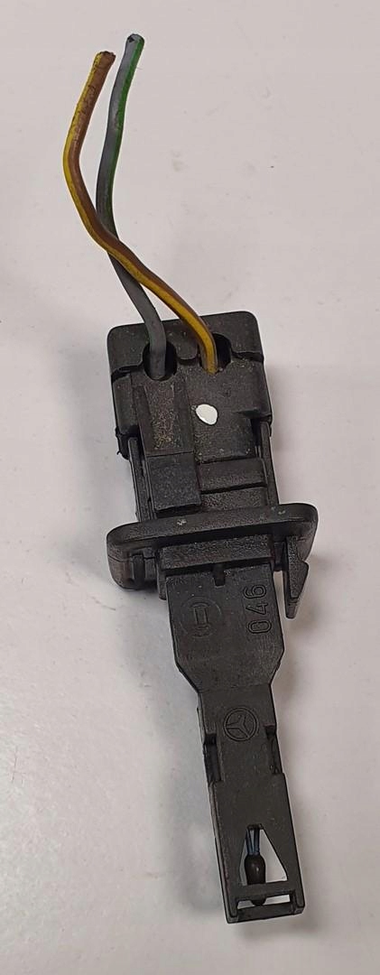 CZUJNIK TEMPERATURY WEWNĘTRZNEJ MERCEDES W124