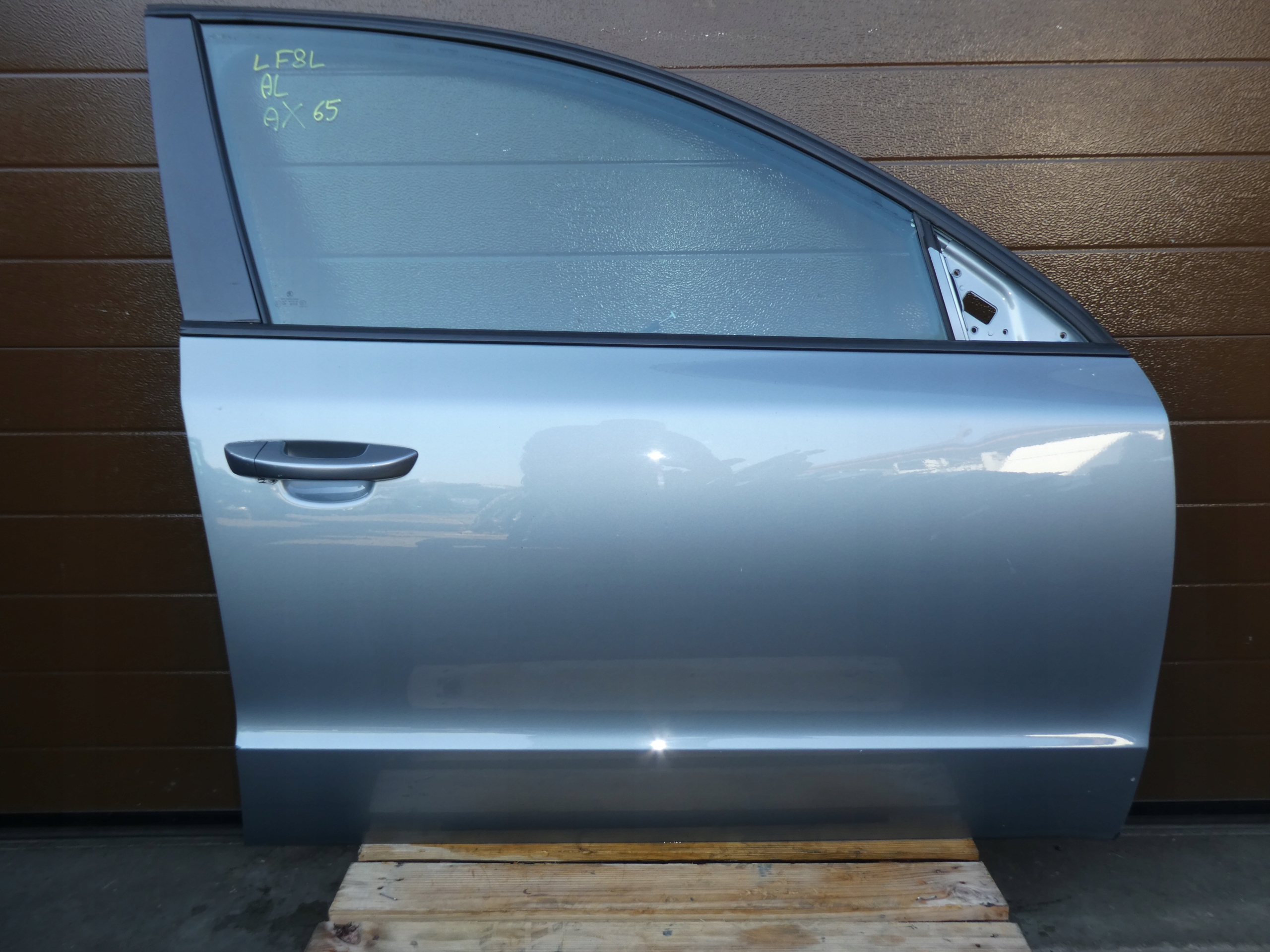 door right front LF8L SKODA SUPERB II
