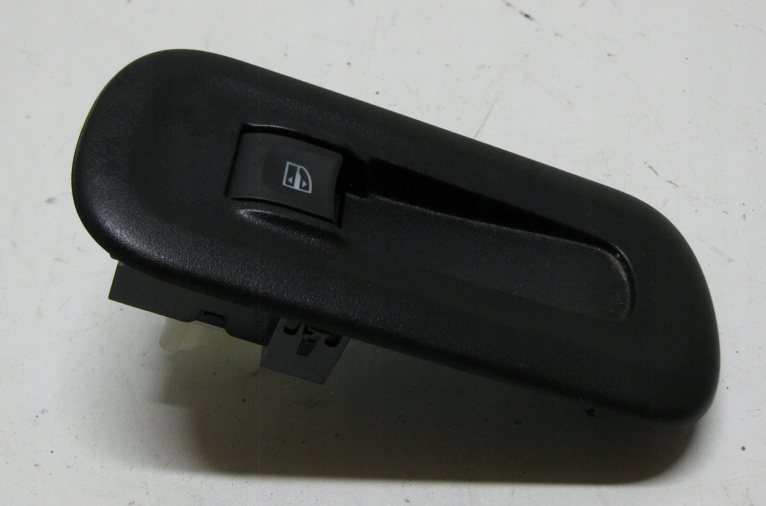 RENAULT MASTER III LIFT PANEL button DO windows right 254110176R