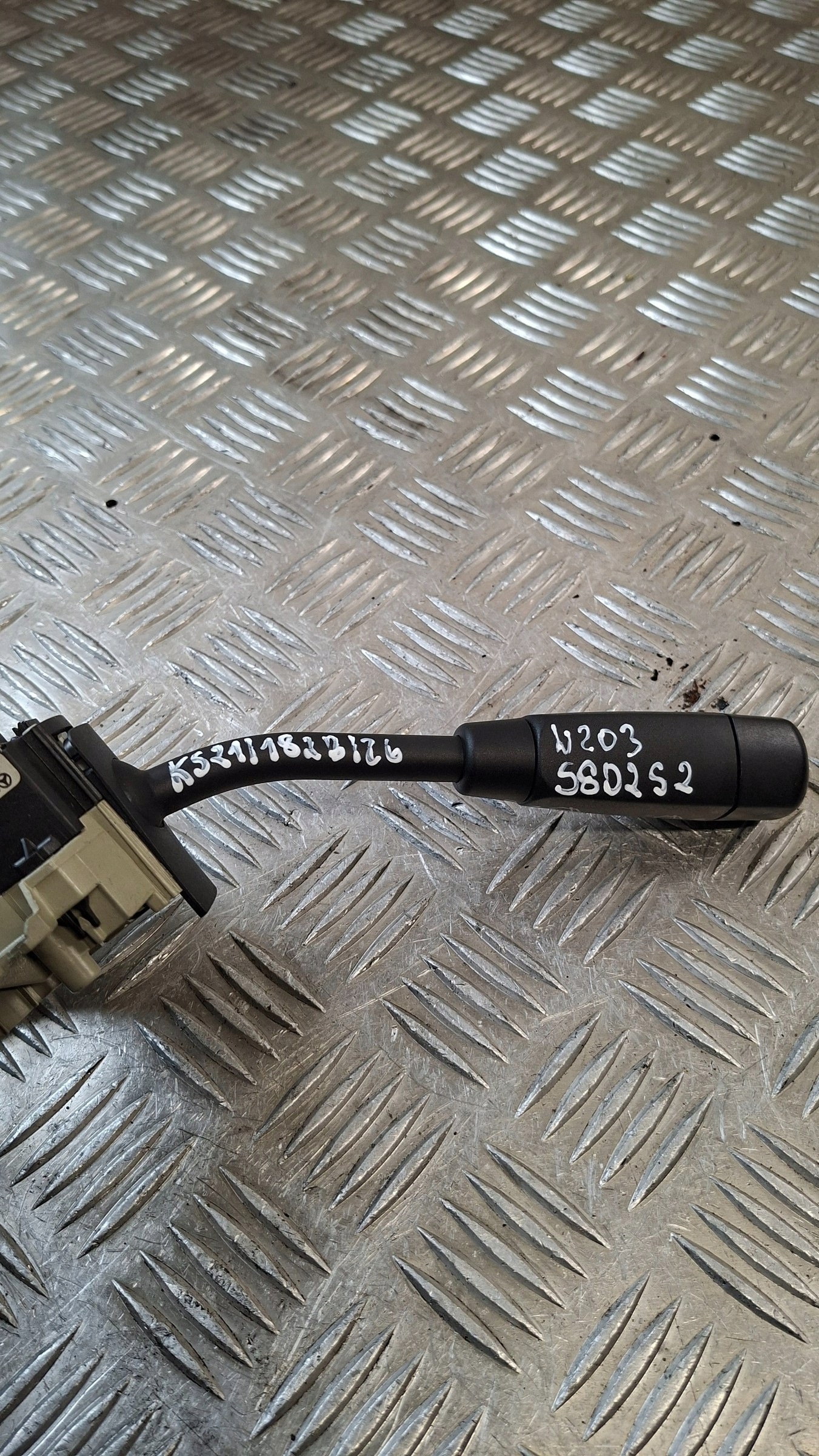 commodo lave glaces MERCEDES W203