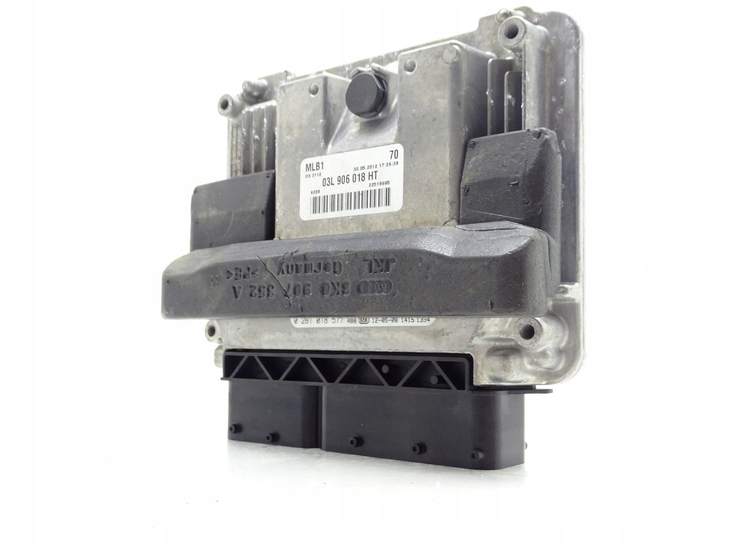 control unit computer of the engine AUDI A4 B8 A5 2.0TDI 03L906018HT