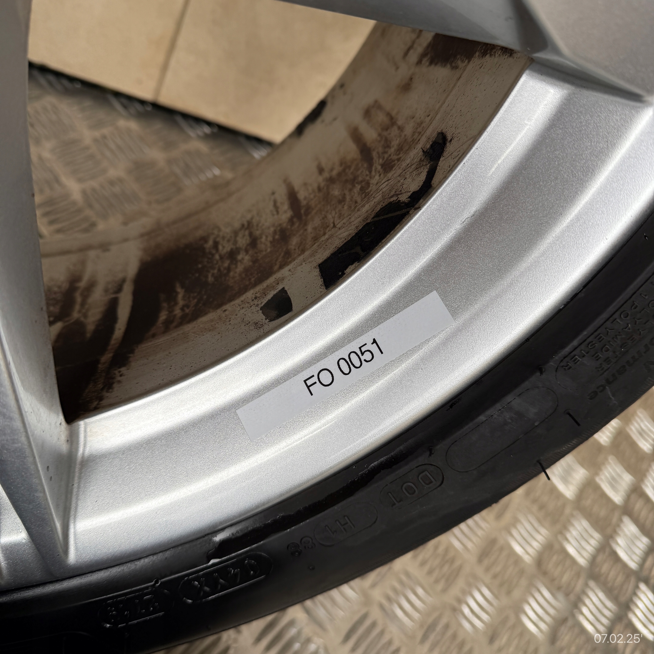 discs wheels tyres AUDI A4 B9 MICHELIN 245/40/18" 4MM summer